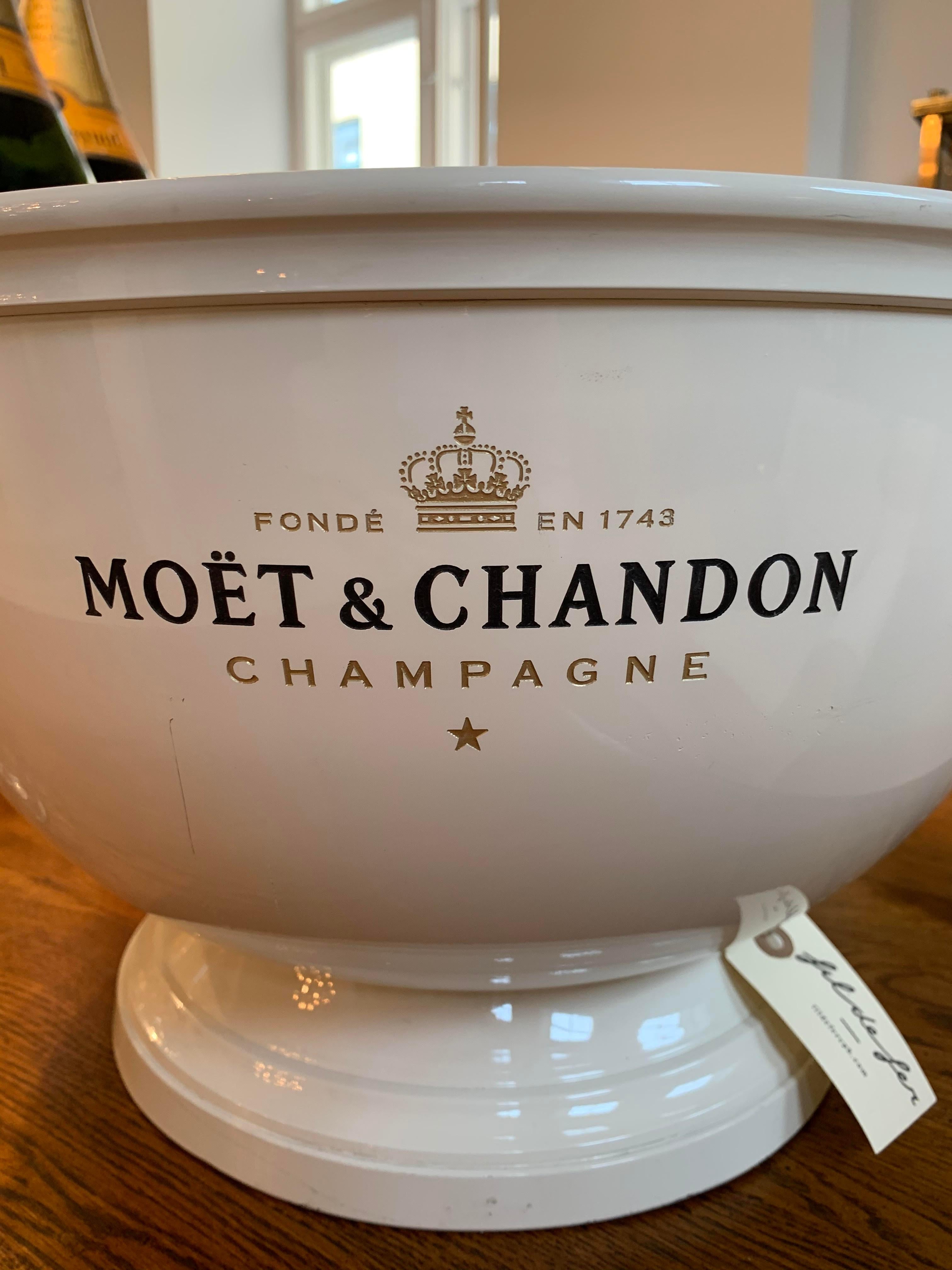 French Marvellous Grand Model Moët & Chandon Champagne Cooler
