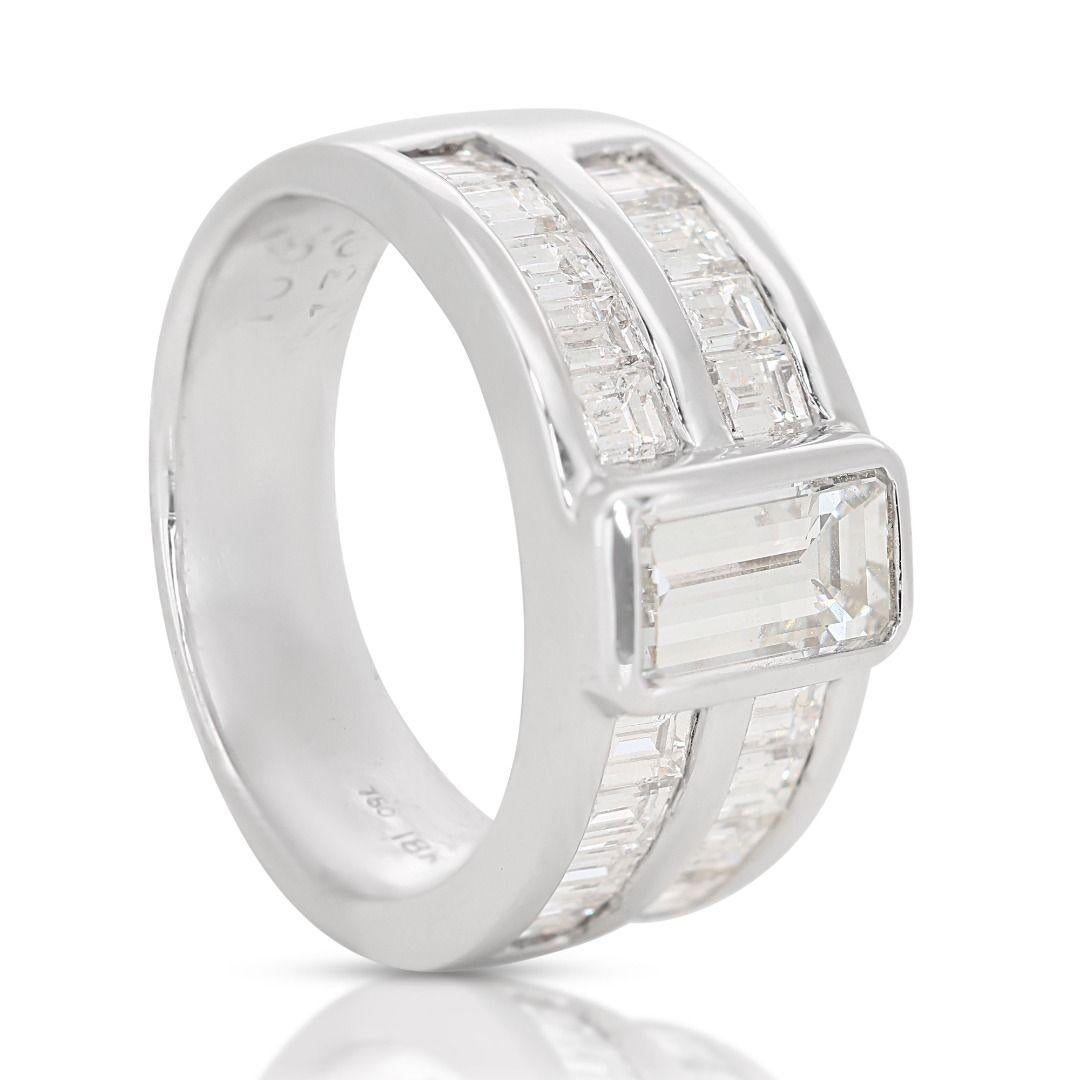 Marvelous 1 ct. Emerald Cut Diamond Ring For Sale 2