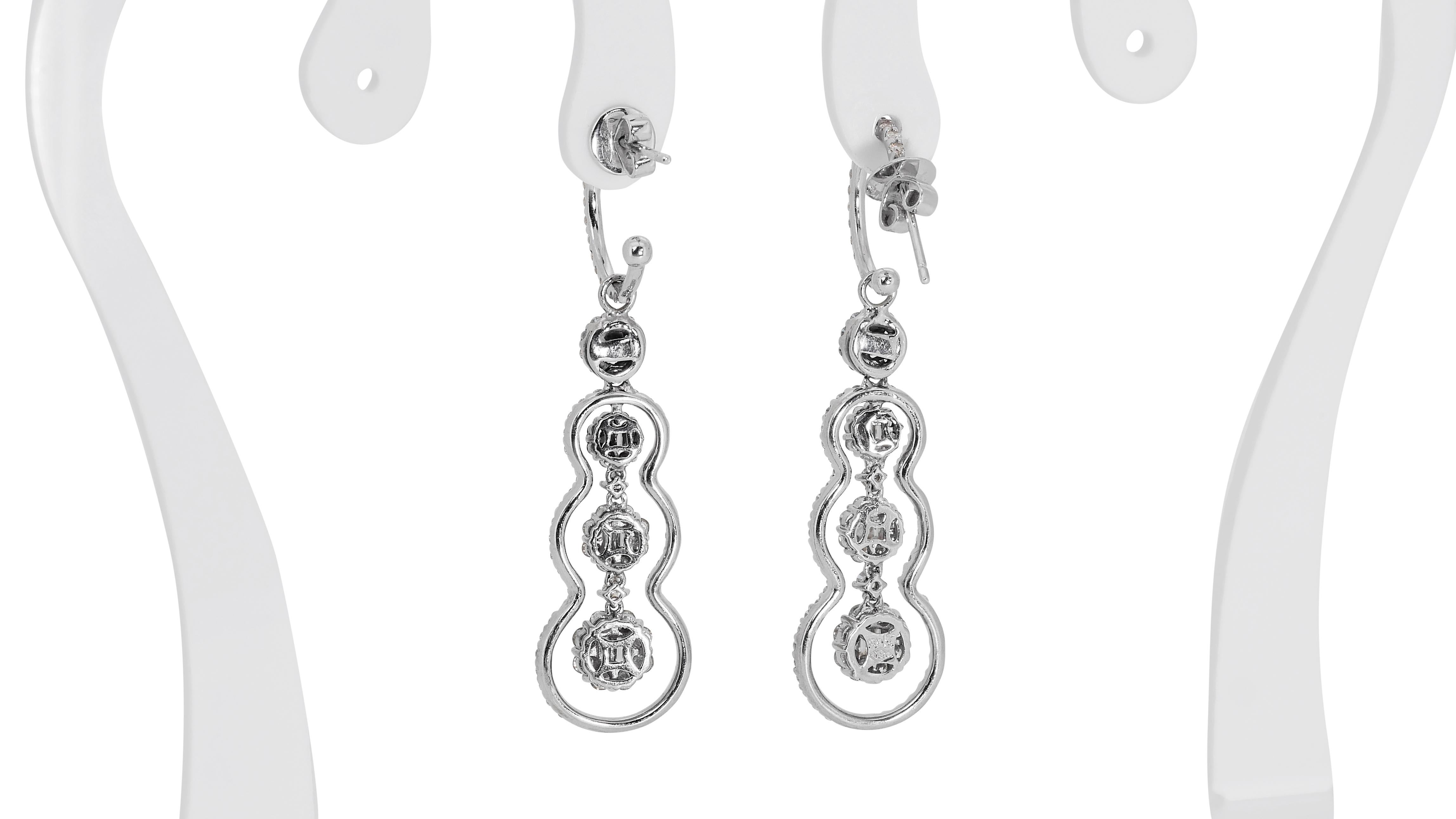Marvelous 18k White Gold Drop Earrings w/ 3.5ct Natural Diamonds AIG Certificate For Sale 3