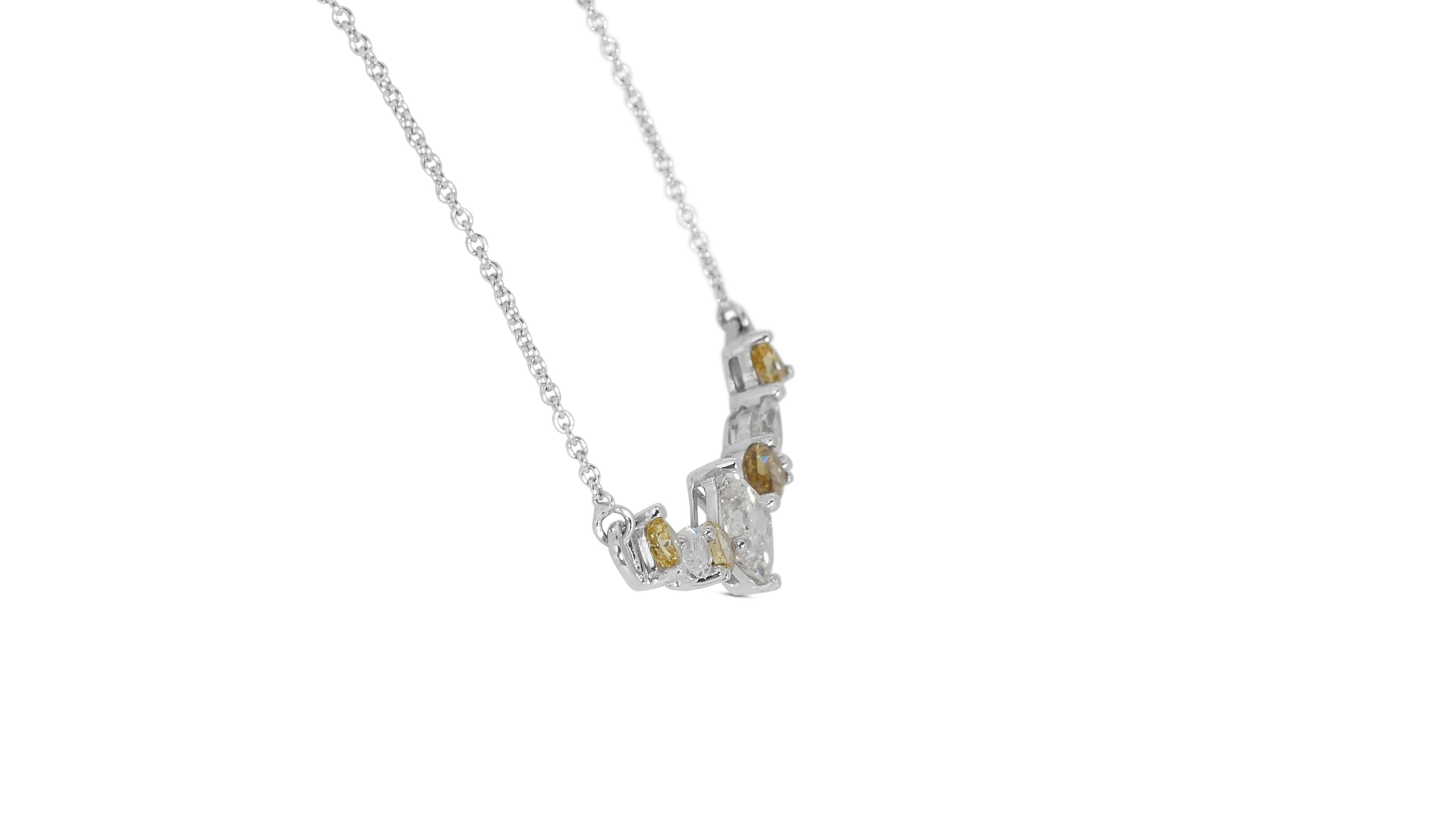Women's Marvelous 18k White Gold Necklace w/ 1.9 Carat Natural Diamonds IGI Certificate For Sale