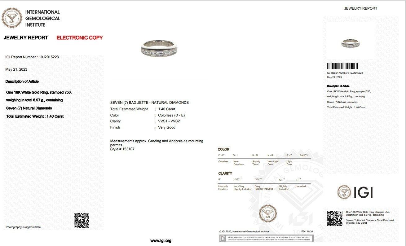 Ein klassischer Pave-Ring mit schillernden 1,4-Karat-Baguette-Diamanten

Dieser atemberaubende 1,4-karätige Baguette-Diamantring mit Pflasterung ist ein wirklich seltenes und besonderes Schmuckstück. Mit seinen schillernden Baguette-Diamanten und