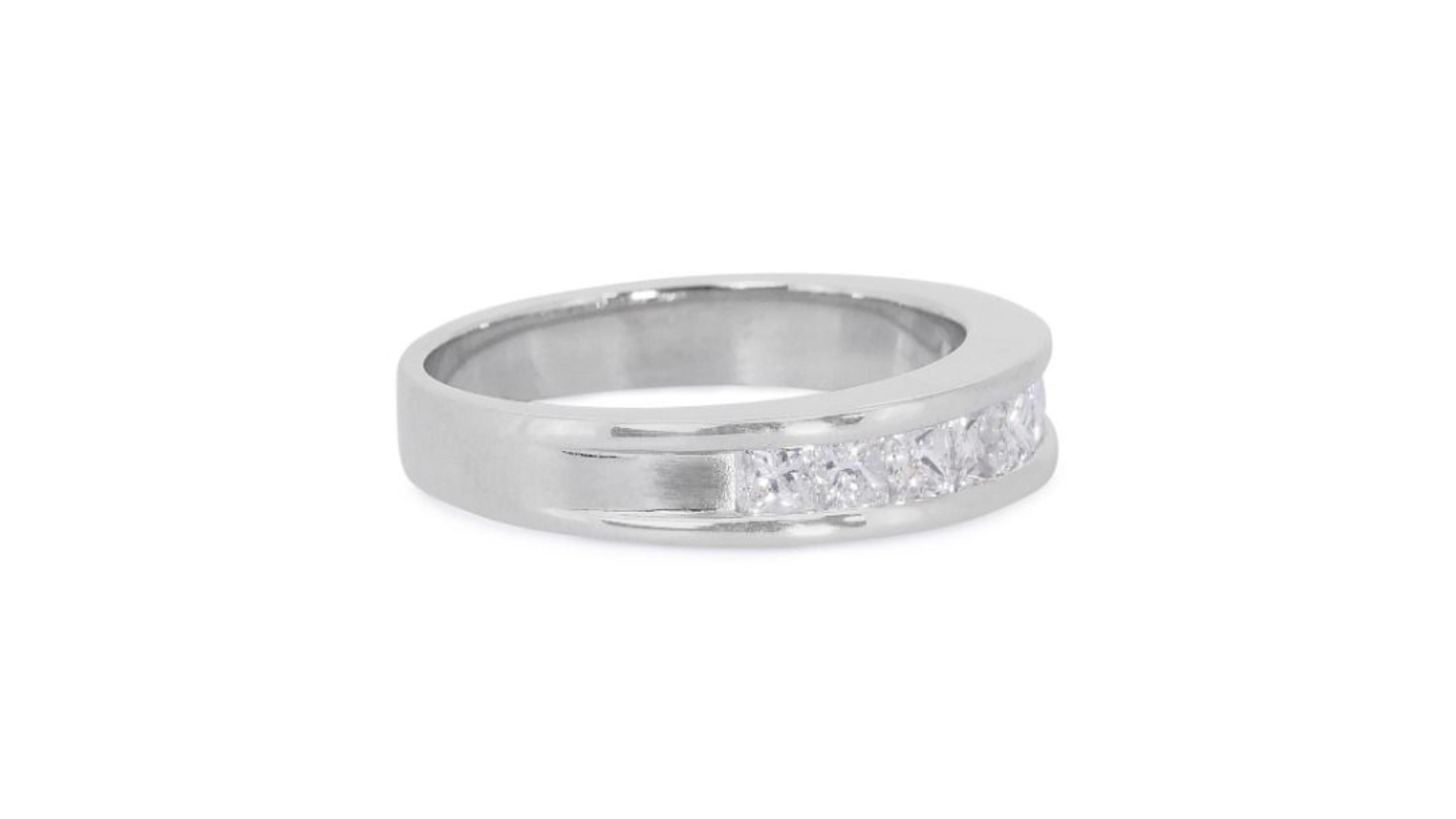 Princess Cut Marvelous 18k White Gold Ring with 1.05ct. Princess Diamond Pave For Sale