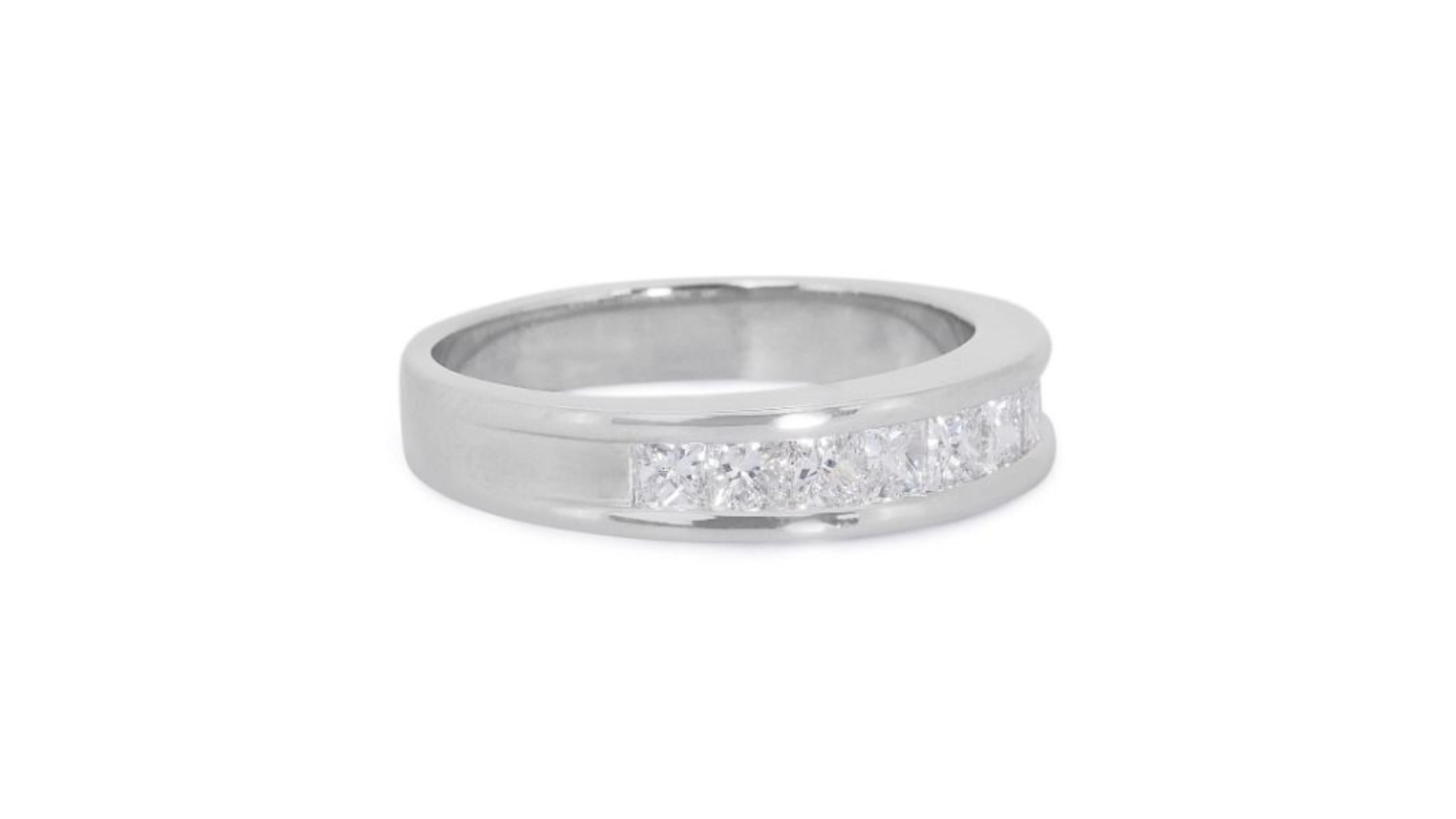 Marvelous 18k White Gold Ring with 1.05ct. Princess Diamond Pave For Sale 2