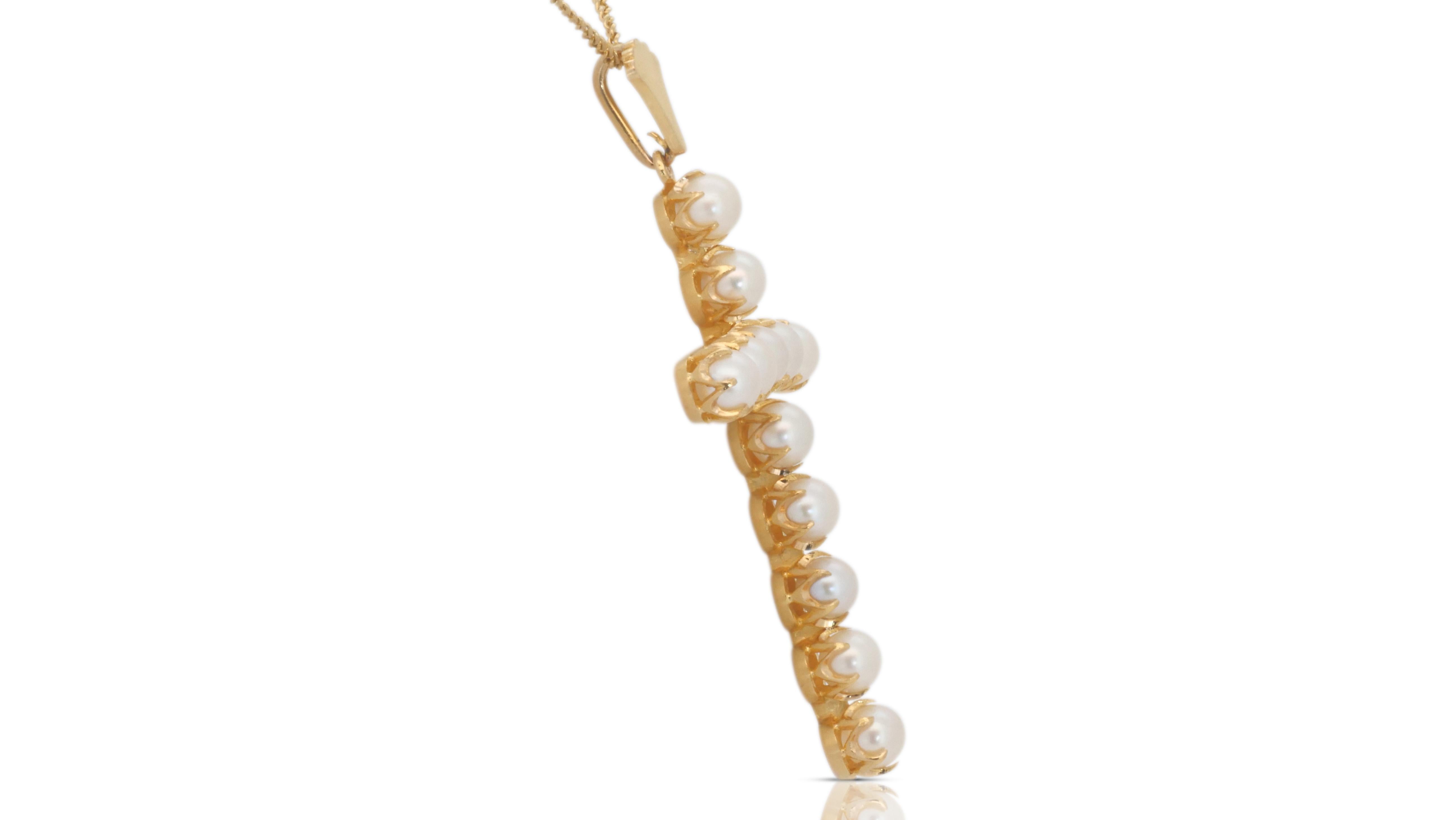 Marvelous 18k Yellow Gold Cross Necklace W/ Pendant .02 Carat Natural Pearls For Sale 1