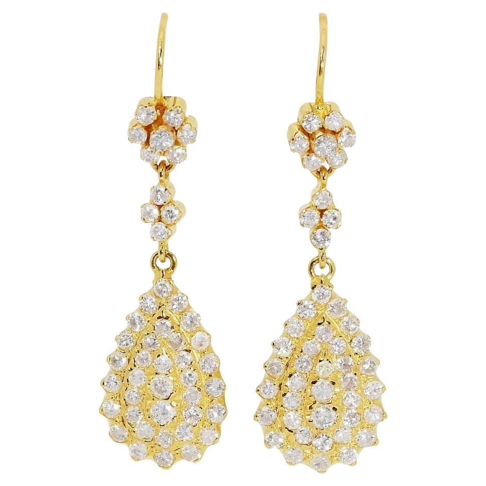 Marvelous 18k Yellow Gold Drop Earrings w/ 2ct Natural Diamonds IGI Certificate For Sale