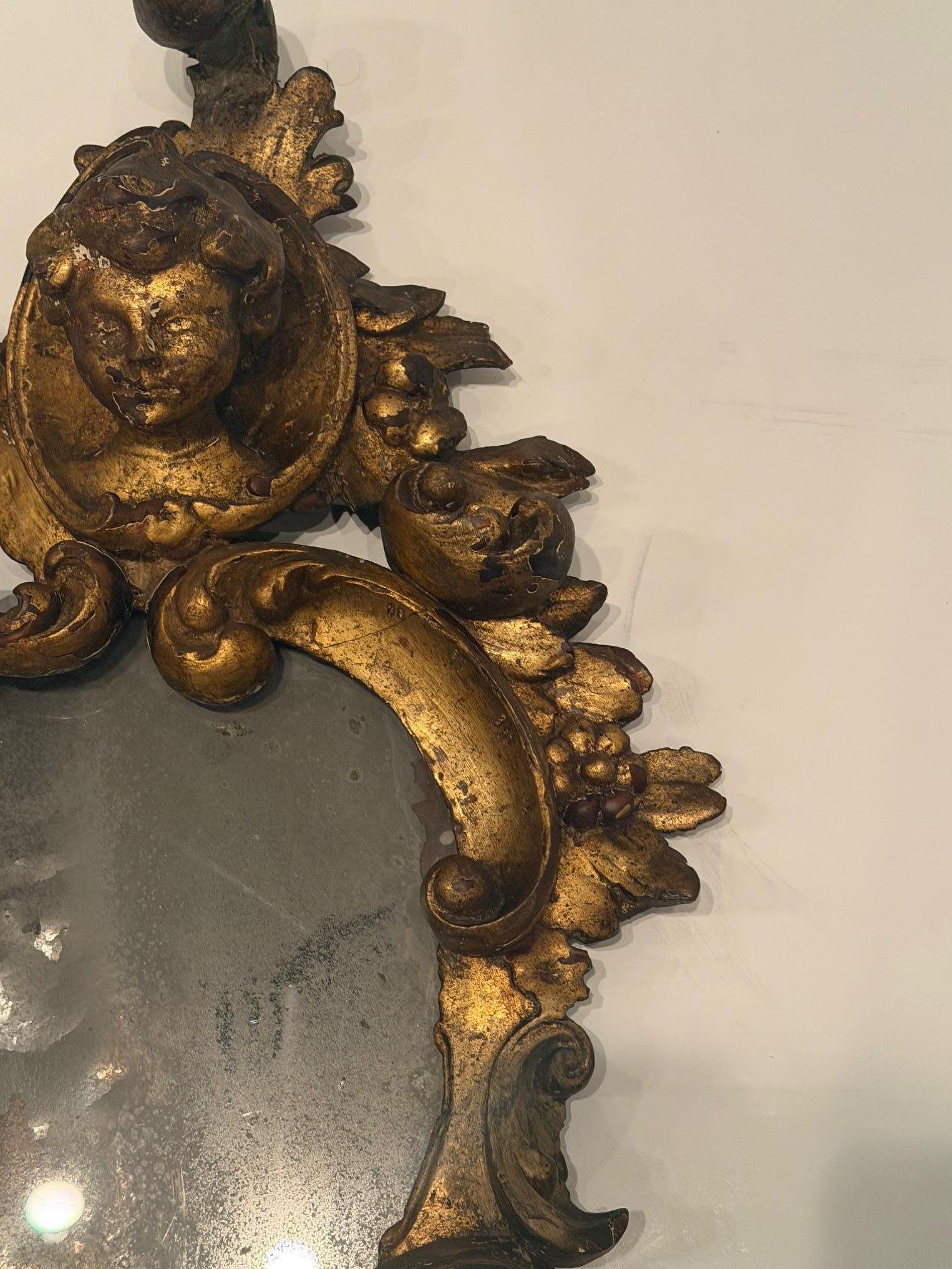 Merveilleux miroir baroque vénitien doré sculpté du 19e siècle avec verre au mercure Bon état - En vente à Hopewell, NJ