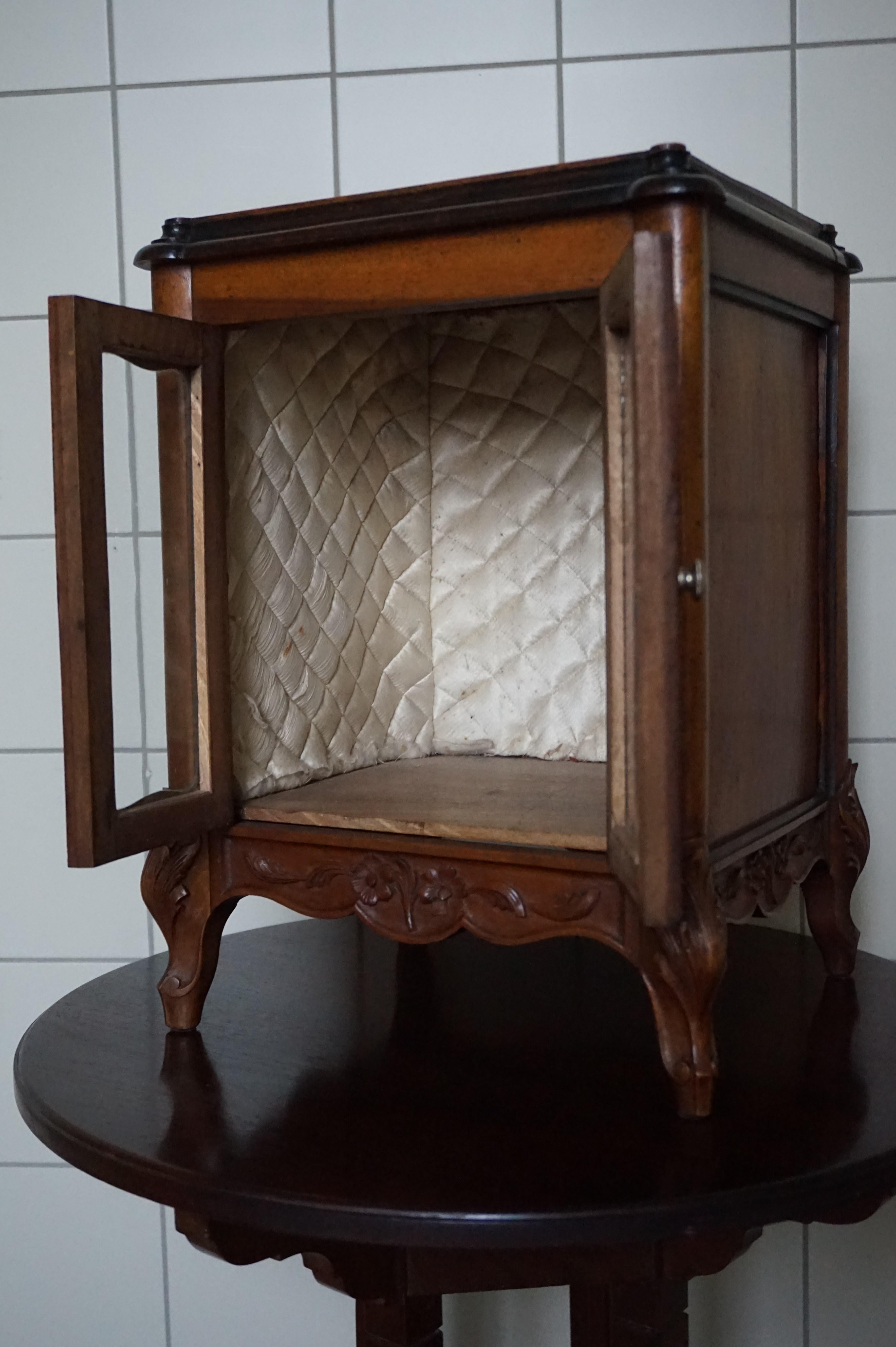 Marvelous 19th Century Handcrafted Louis Quinze Style Nutwood Miniature Cabinet For Sale 6