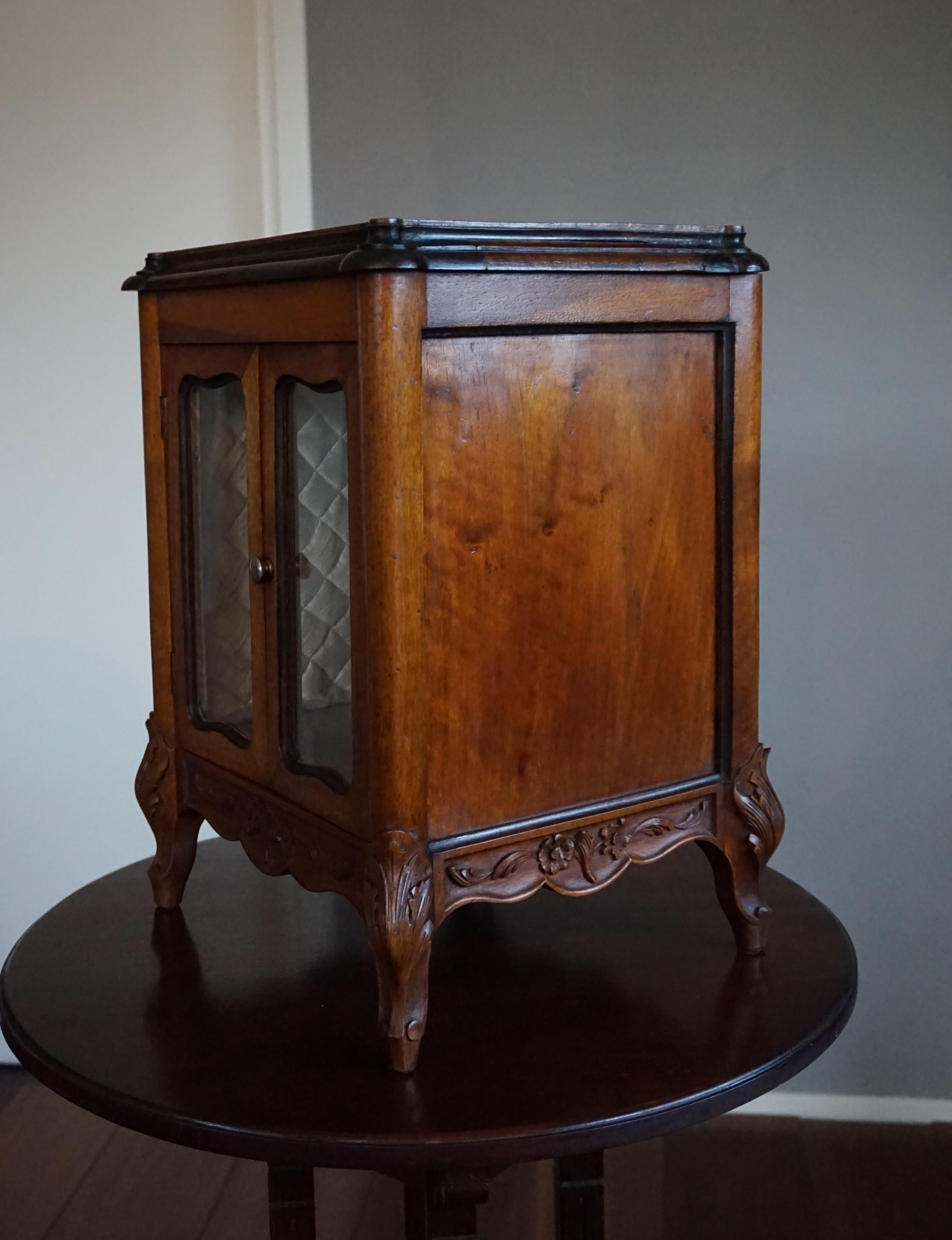 Marvelous 19th Century Handcrafted Louis Quinze Style Nutwood Miniature Cabinet For Sale 2
