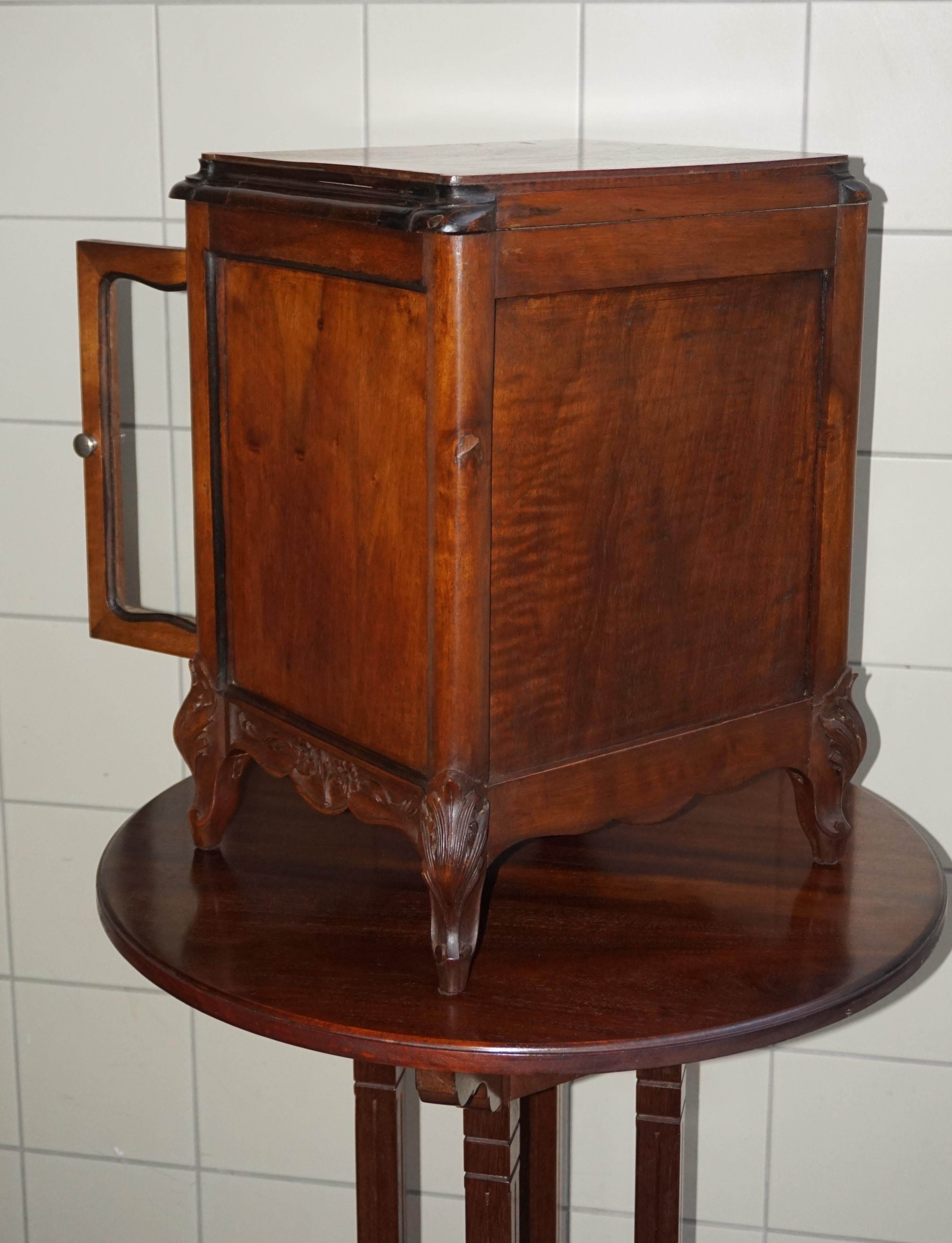 Marvelous 19th Century Handcrafted Louis Quinze Style Nutwood Miniature Cabinet For Sale 3
