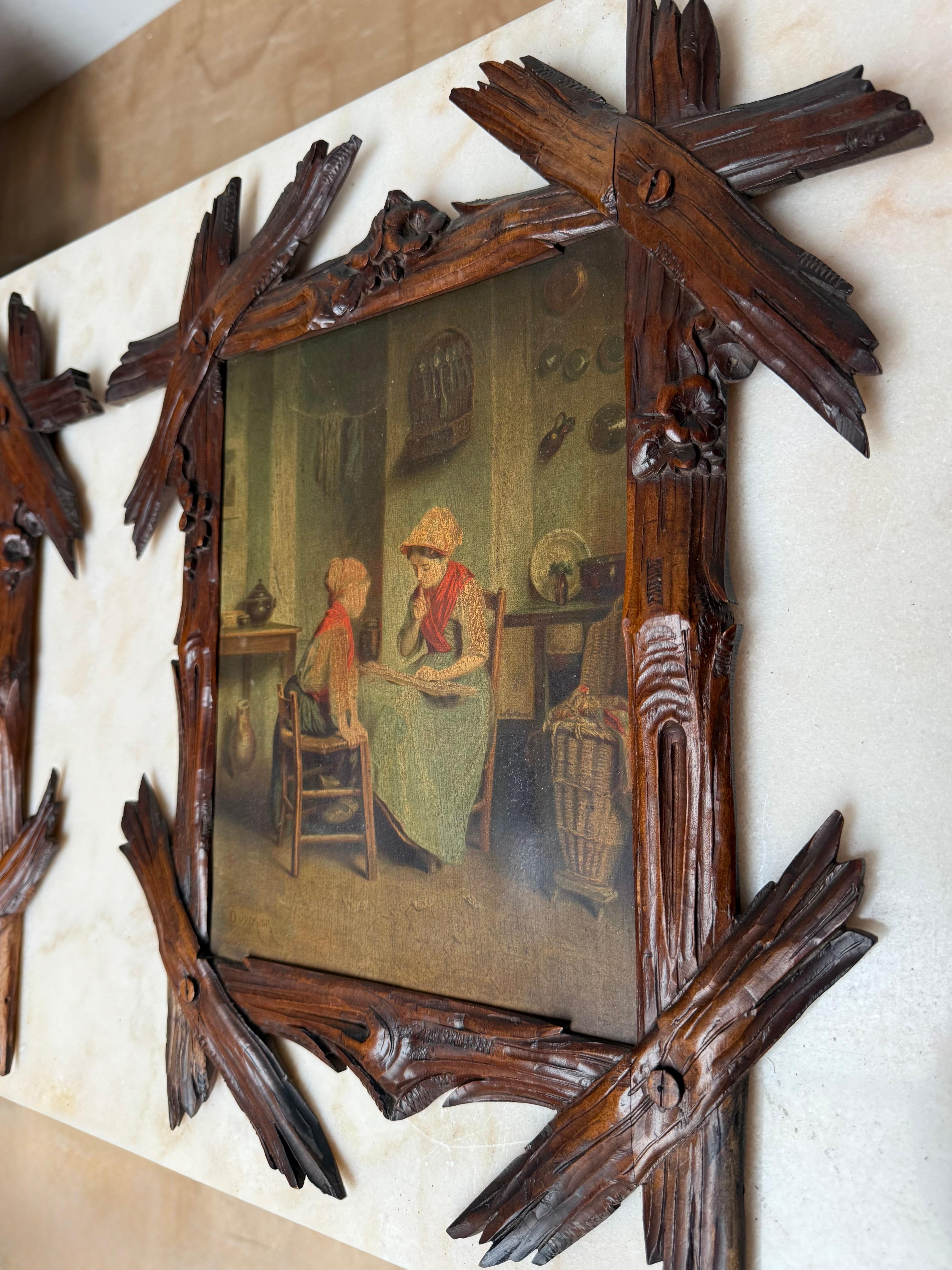 Marvelous and Antique Pair of 19th Century Black Forest Hand-Carved Wood Frames For Sale 11