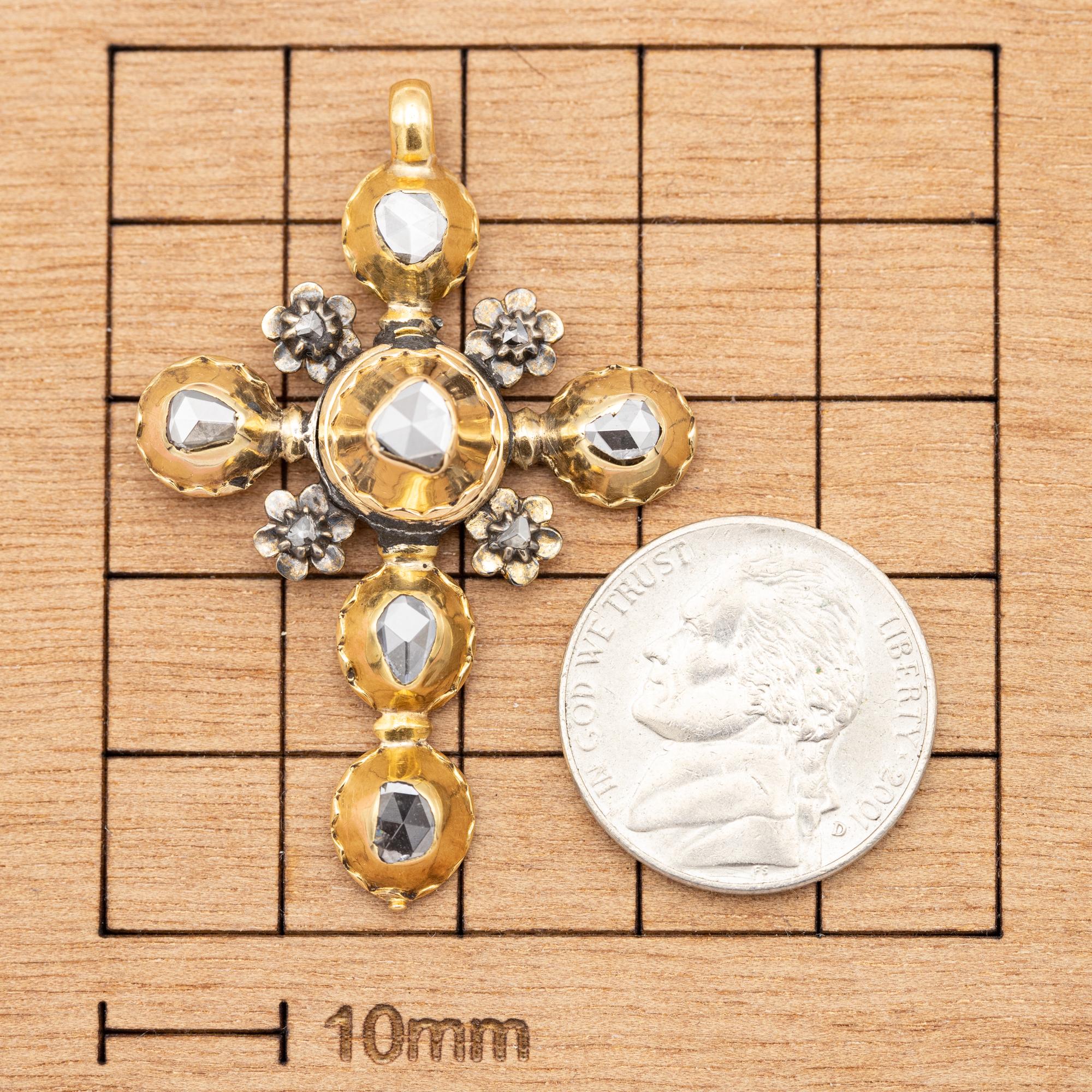 Marvelous antique Flemish cross - Georgian rose cut diamond cross - 1714-1830 In Good Condition For Sale In Antwerp, BE