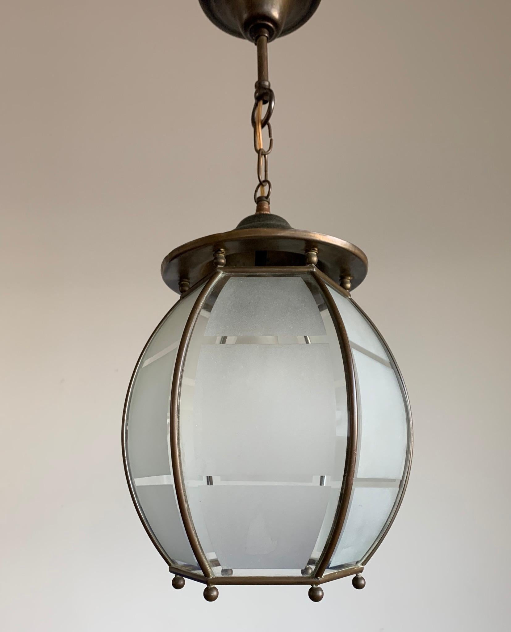 Marvelous Art Deco Design Glass and Brass Entry Hall Pendant Light Fixture In Excellent Condition In Lisse, NL