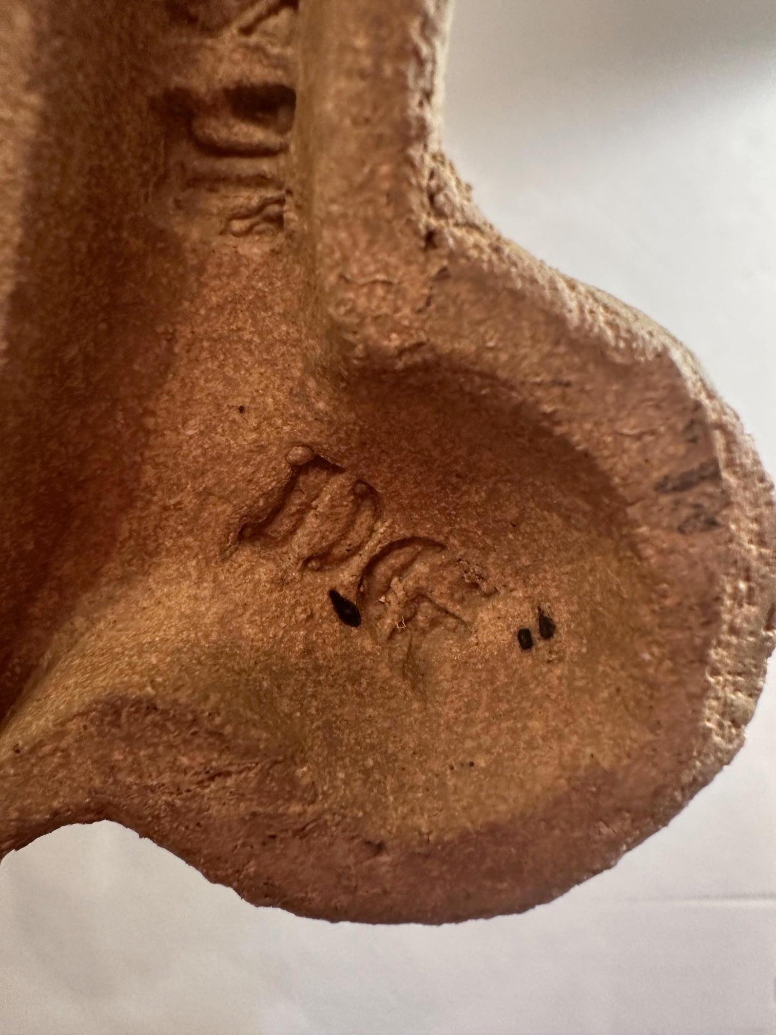 Meravigliosa scultura di ragazza stella in ceramica di Bennington Vermont su supporto personalizzato in vendita 6