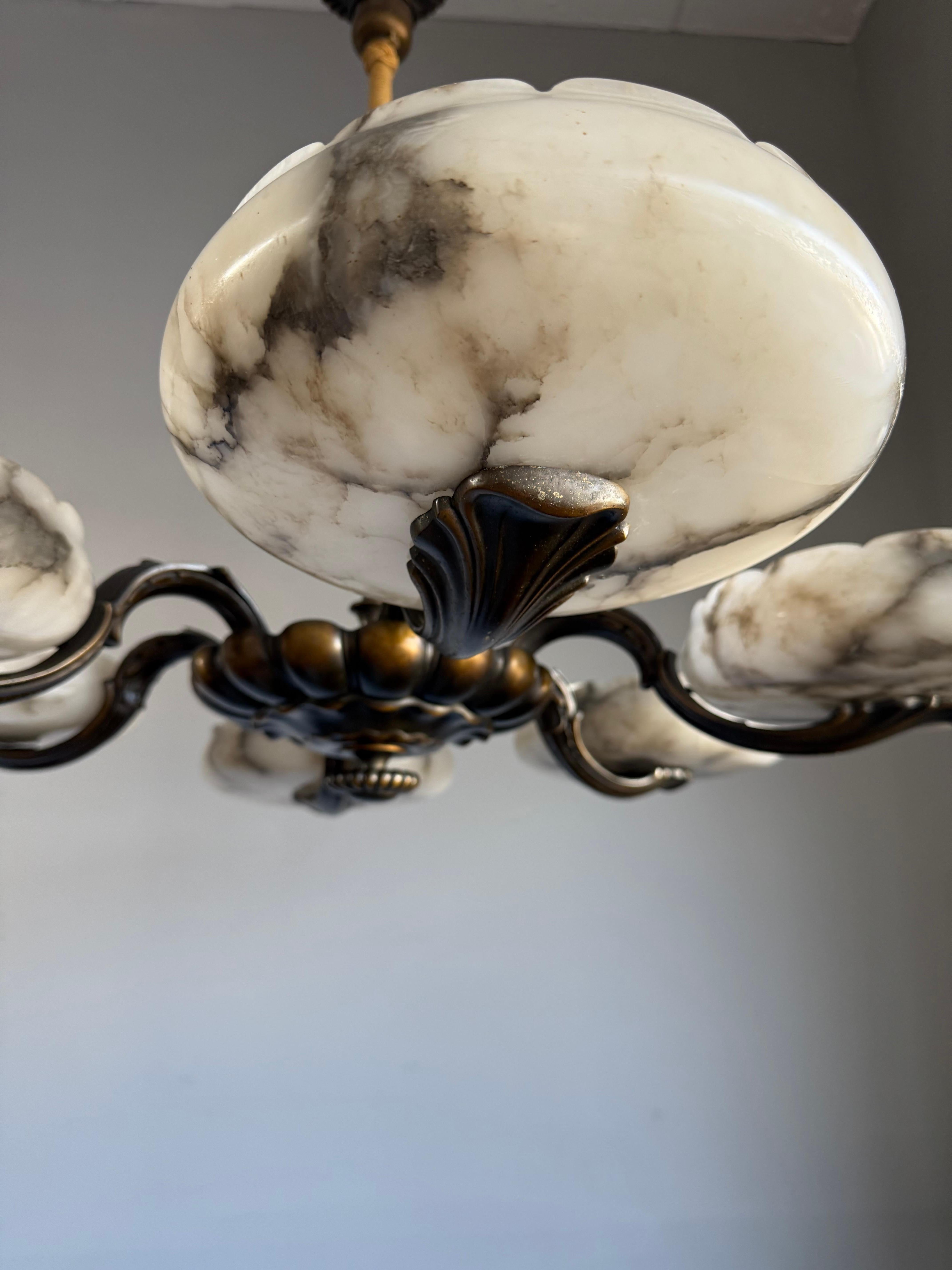 MARVELOUS Bronze Art Deco Chandelier / Pendant with SIX LARGE Alabaster Shades (lampadario in bronzo con sei grandi paralumi in alabastro) in vendita 3