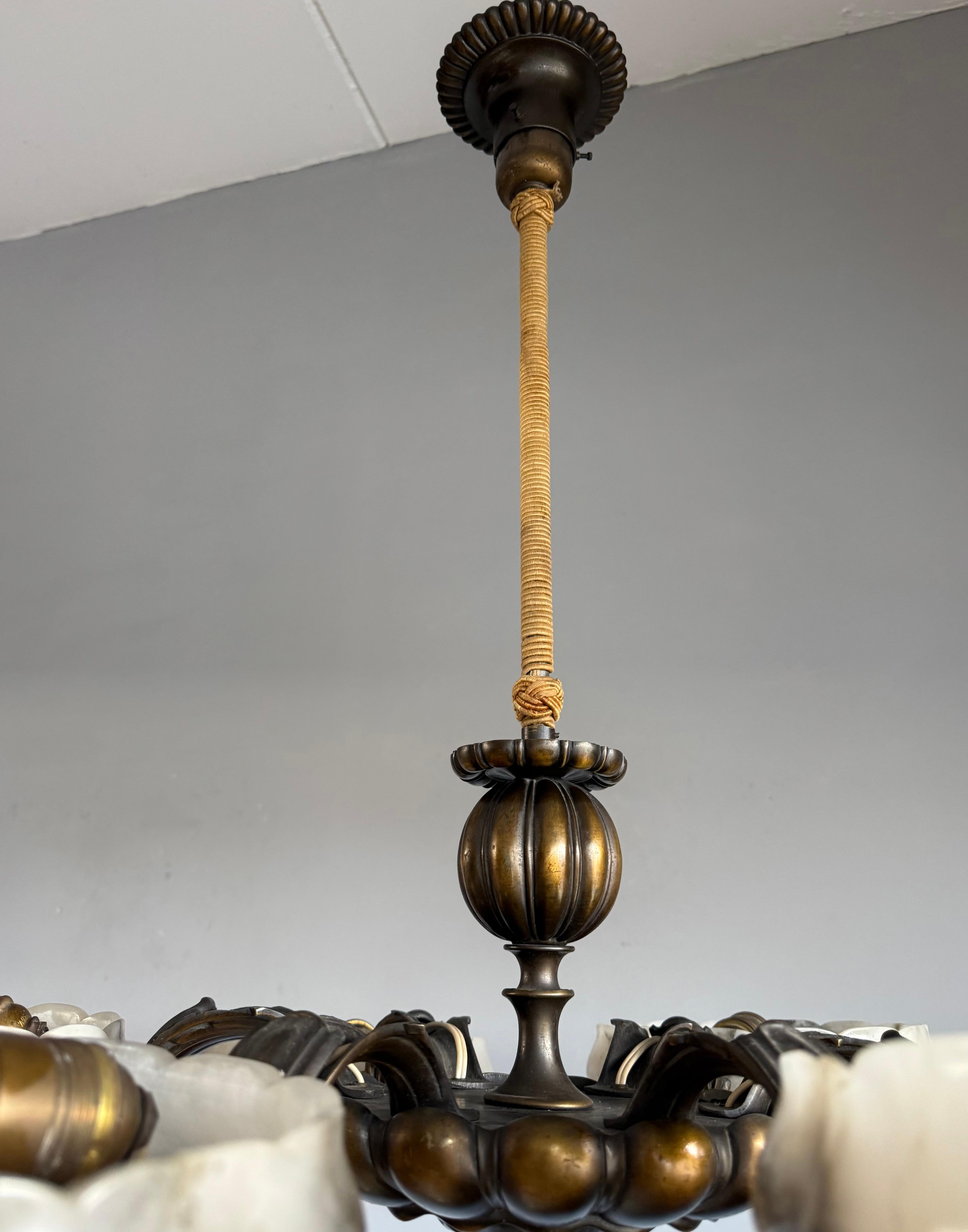 XX secolo MARVELOUS Bronze Art Deco Chandelier / Pendant with SIX LARGE Alabaster Shades (lampadario in bronzo con sei grandi paralumi in alabastro) in vendita