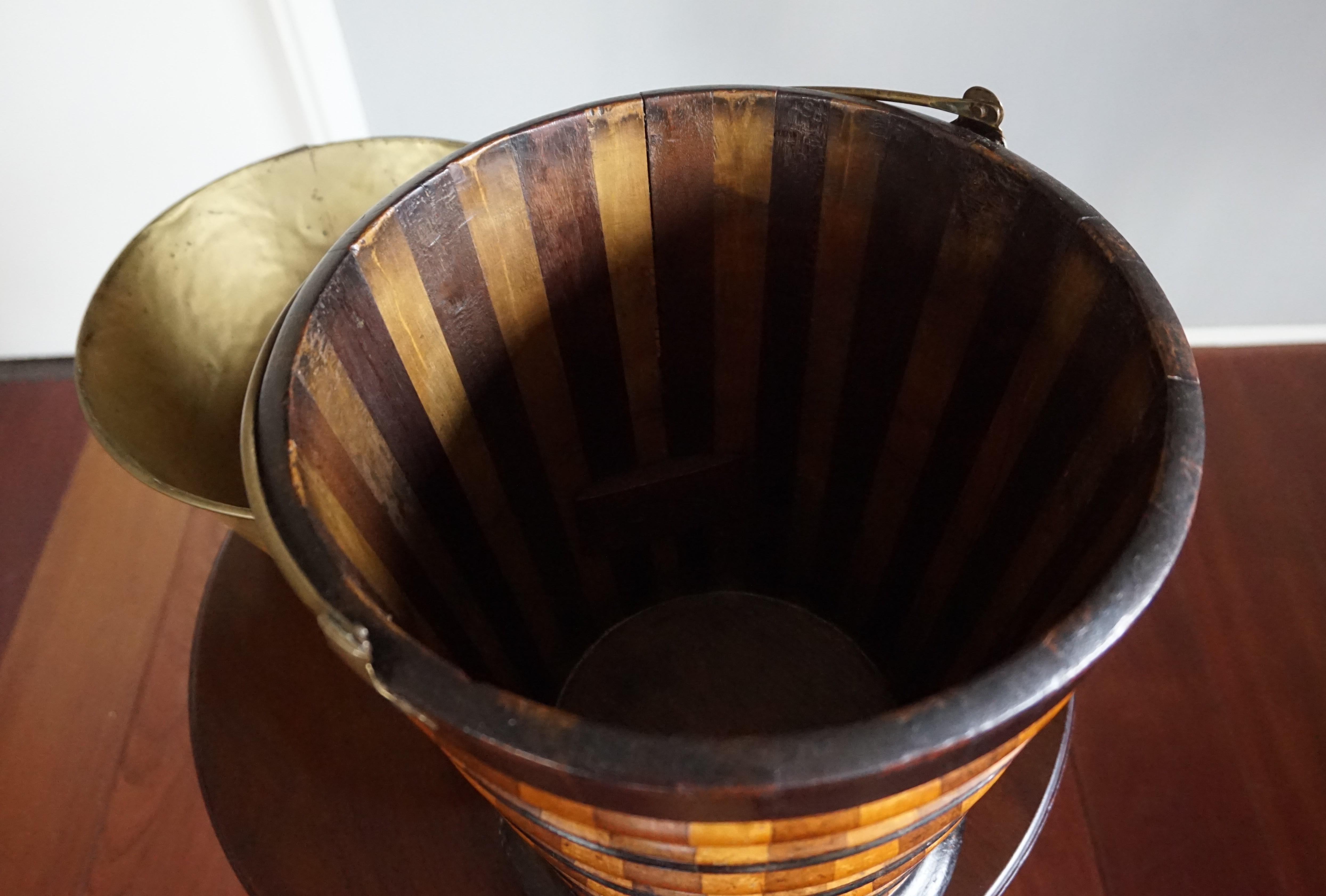 Marvelous Design & Colors 19th Century Two-Tone Wooden Dutch Regency Tea Bucket 1