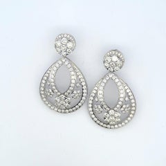 Boucles d'oreilles en diamants style chandelier