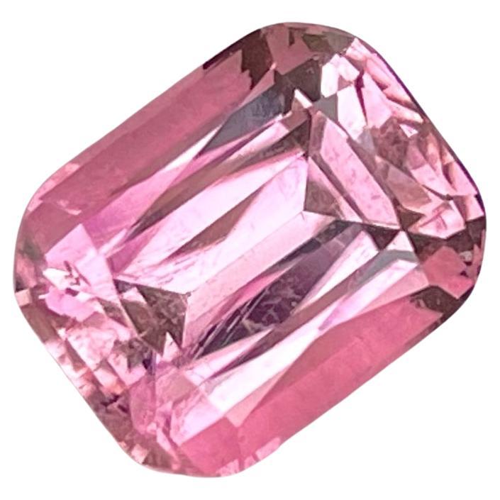 Wunderschöner heißer rosa natürlicher Turmalin 3,10 Karat facettierter Turmalin für Schmuck