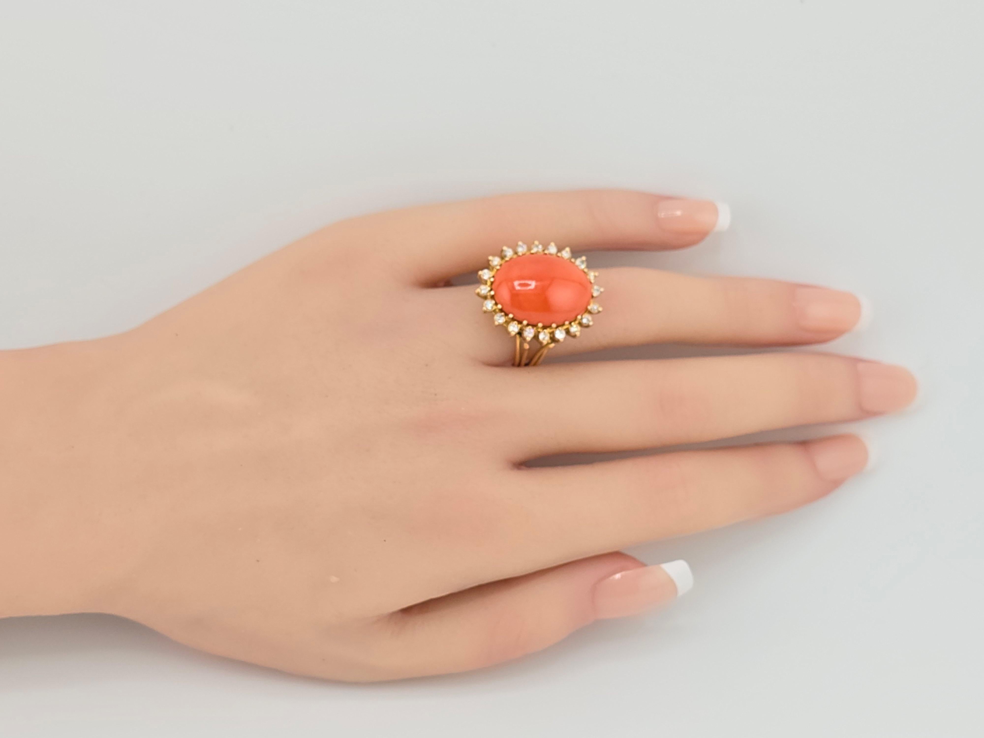 Marvelous Italian Momo Coral 14K Yellow Gold Ring Surrounded With Diamonds  For Sale 4