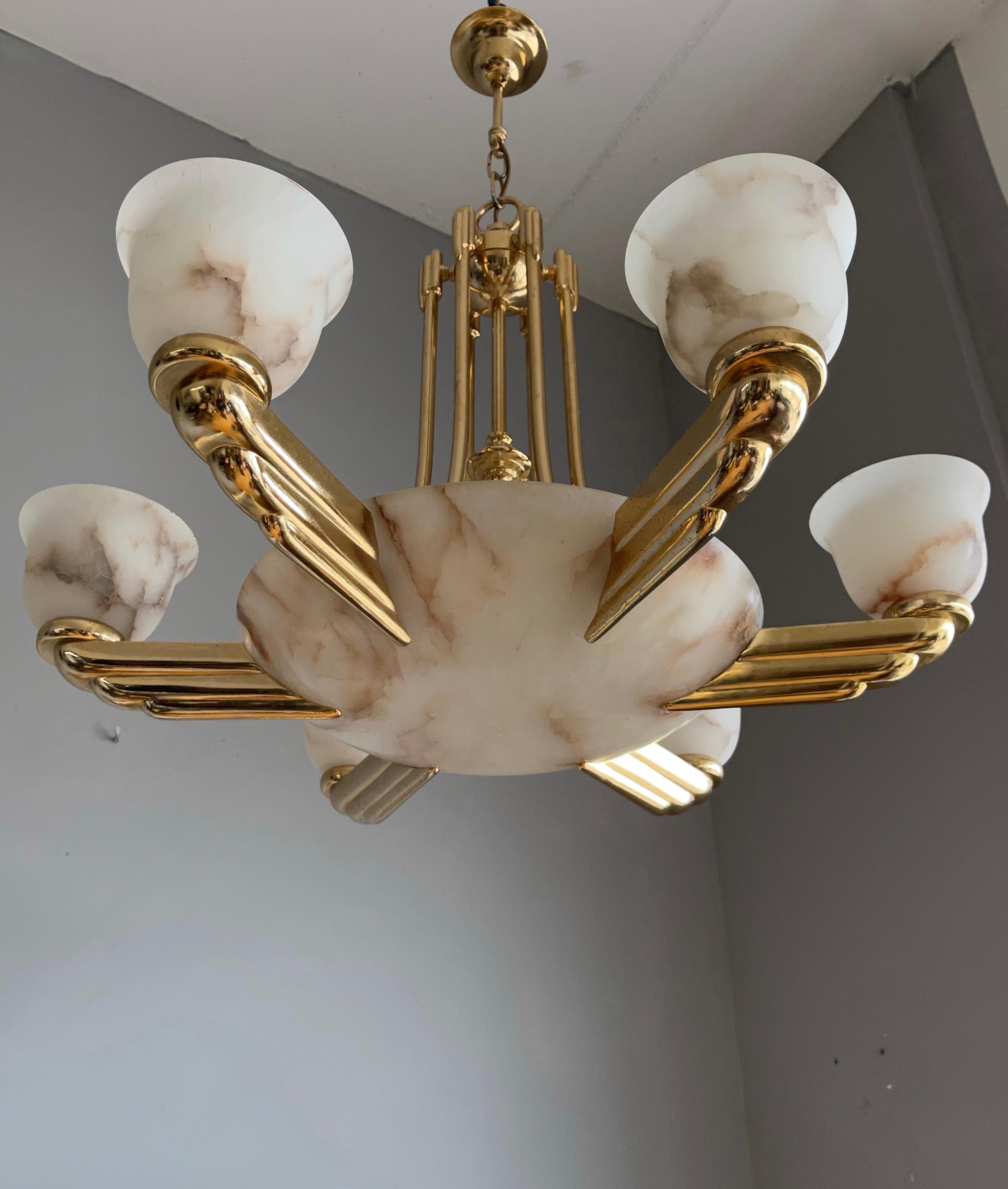 Marvelous & Large Art Deco Style Alabaster & Bronze Chandelier / Pendant Light In Good Condition For Sale In Lisse, NL