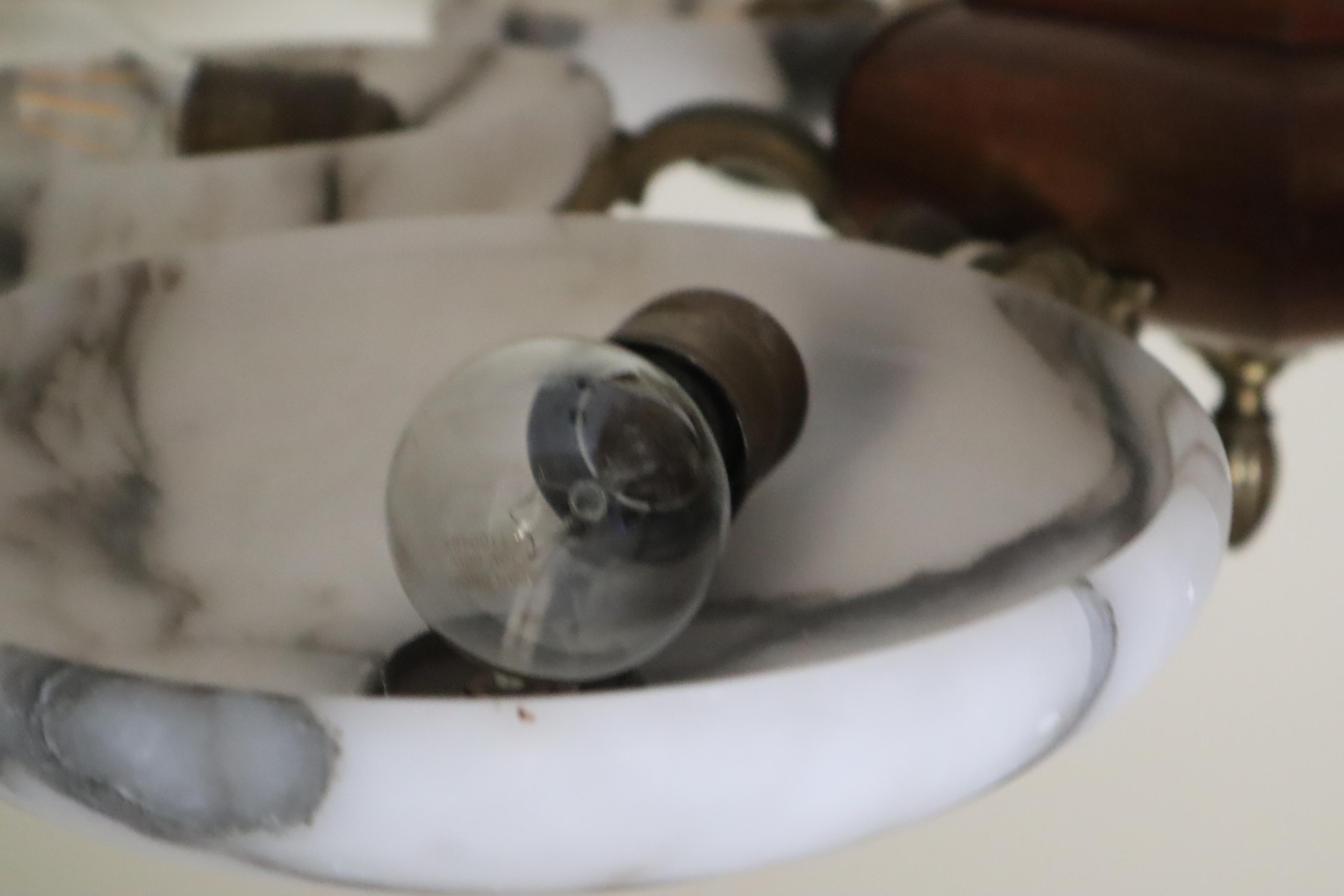 Meraviglioso lampadario a sei braccia in alabastro Art Nouveau, Francia anni '20 in vendita 12
