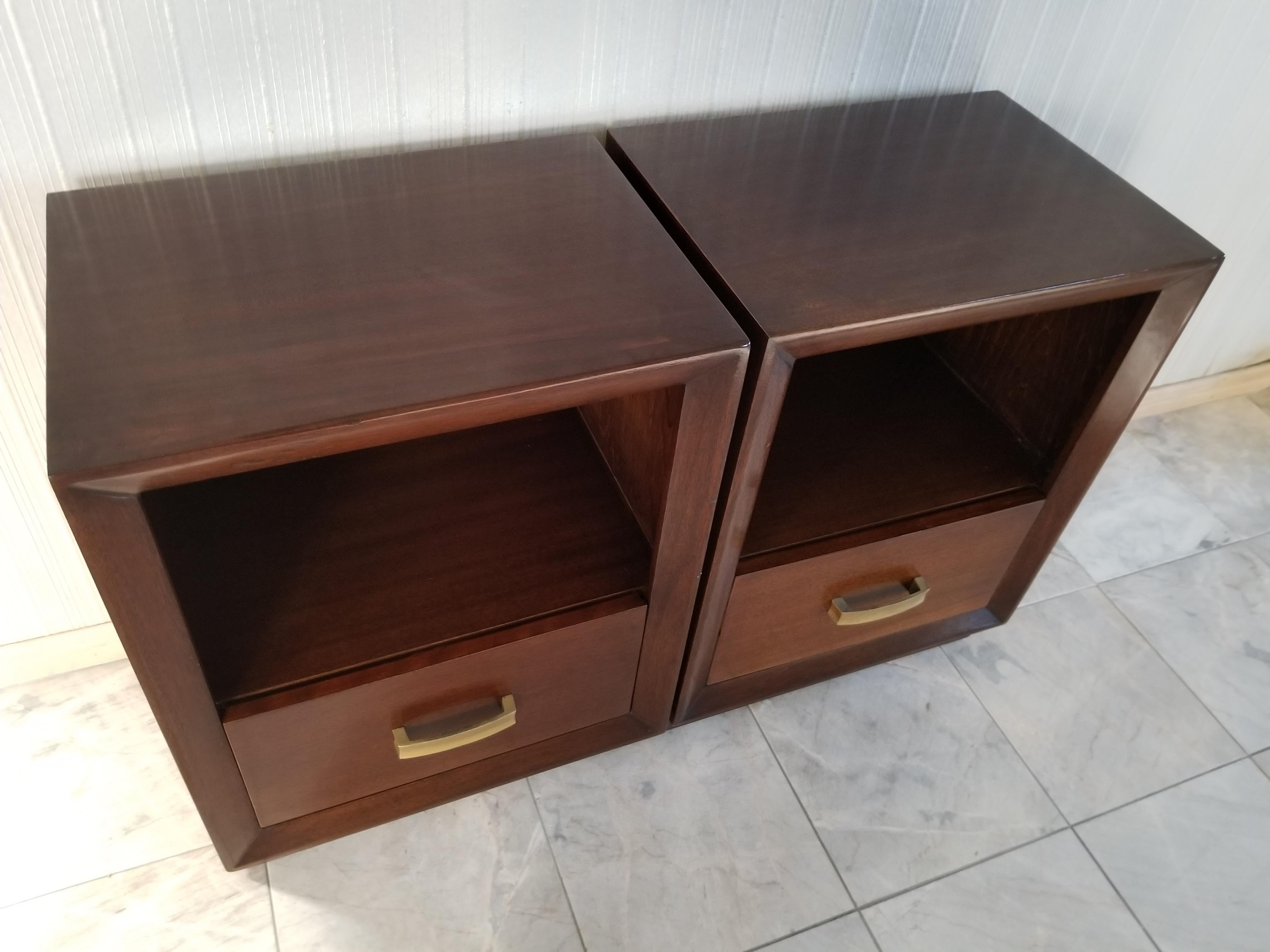 Mid-Century Modern Marvelous Mahogany with Brass Nightstands End Tables, John Stuart Michigan 1950s