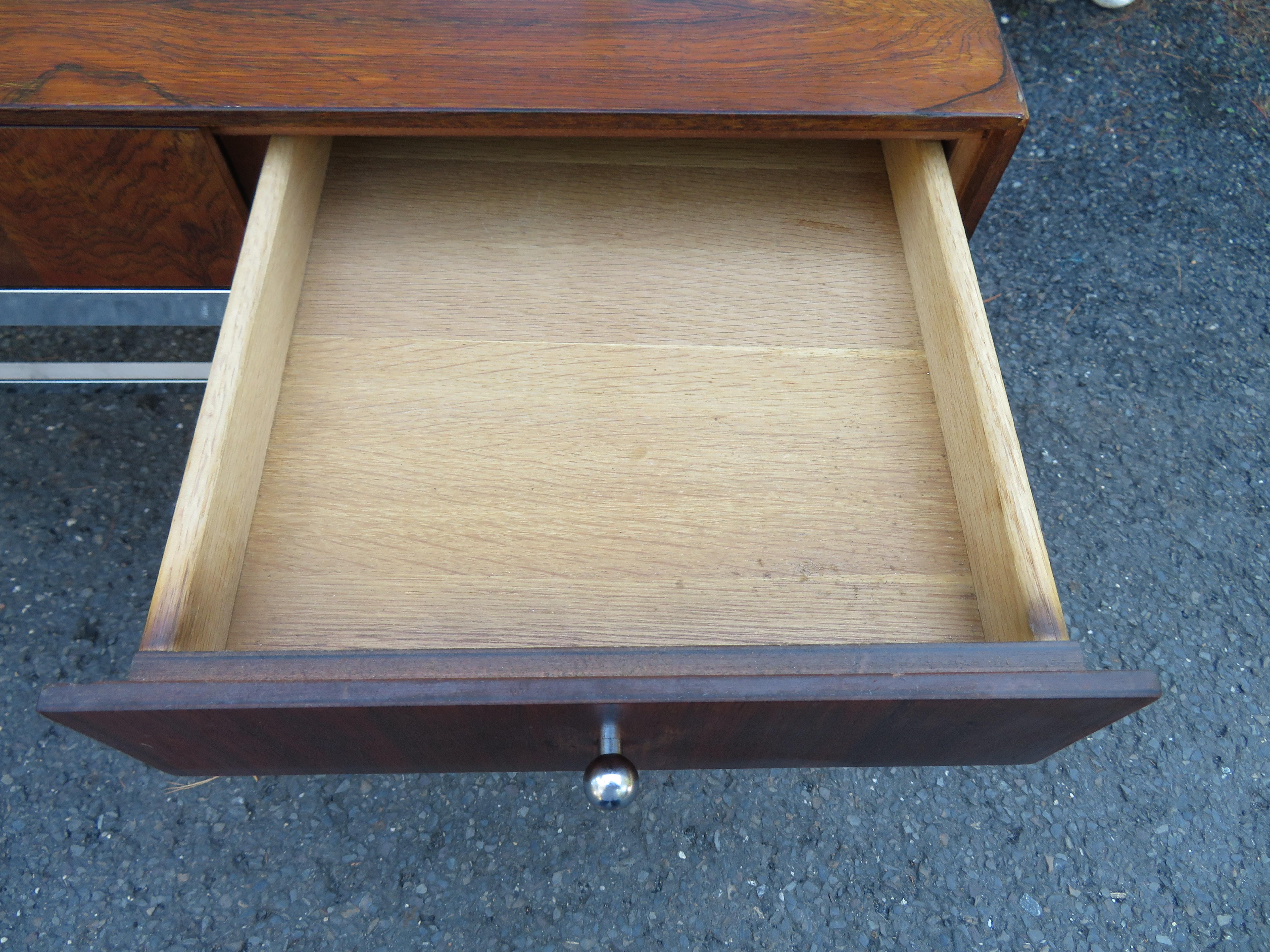 Marvelous Milo Baughman Style Rosewood Chrome Desk Mid-Century Modern For Sale 9