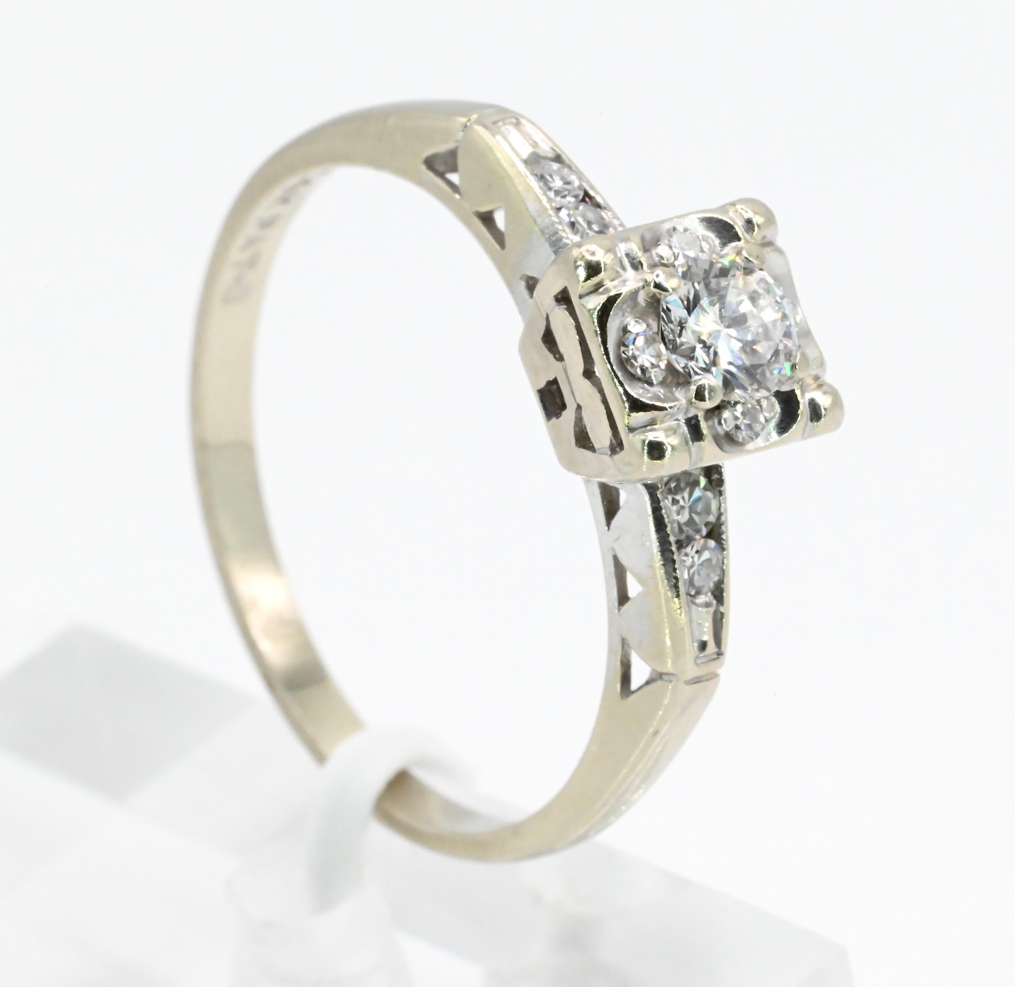 Women's Marvelous Old Euro Diamond Ring