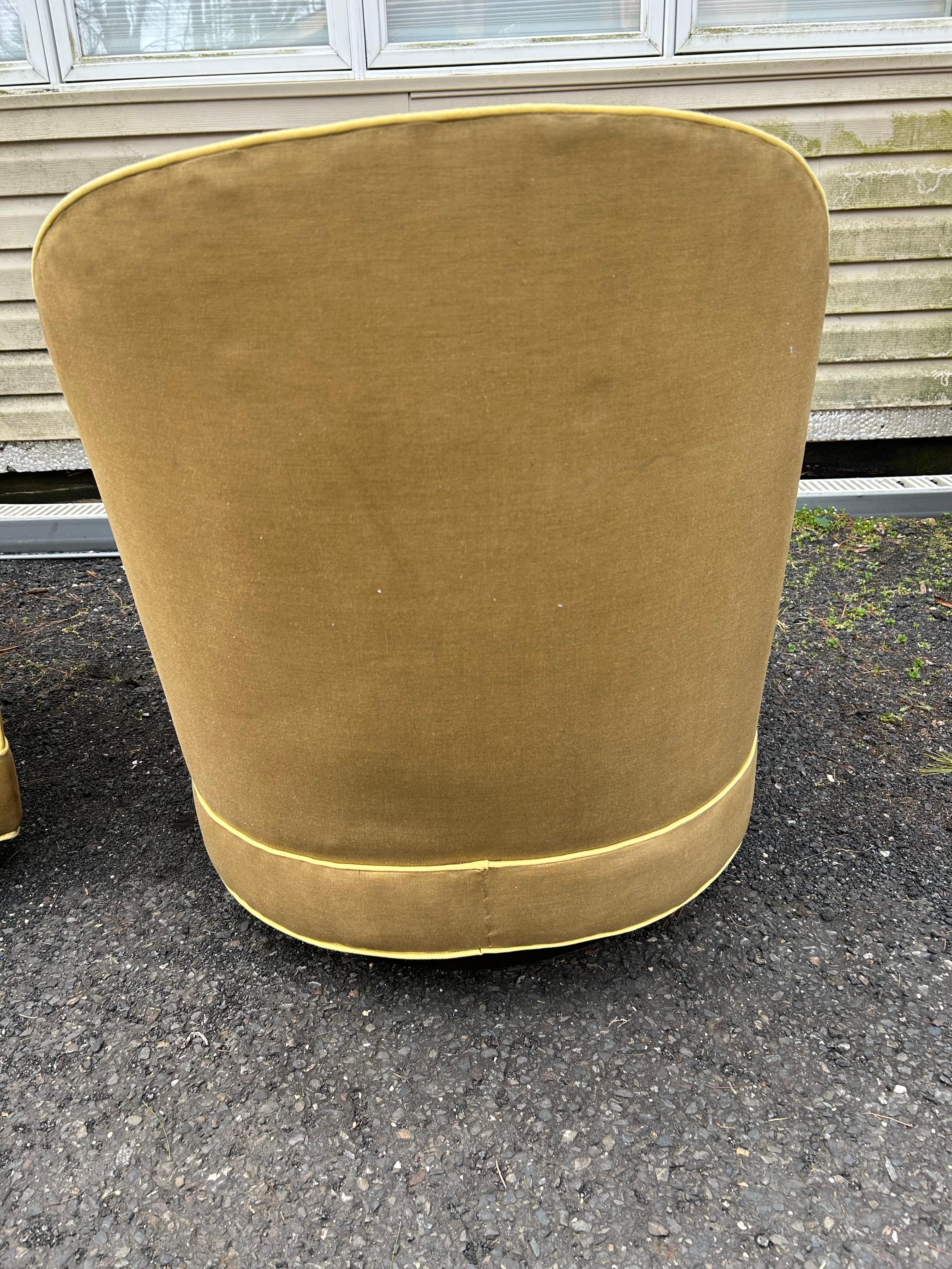 Marvelous Pair Harvey Probber Swivel Barrel Back Lounge Chair Mid-Century Modern For Sale 4