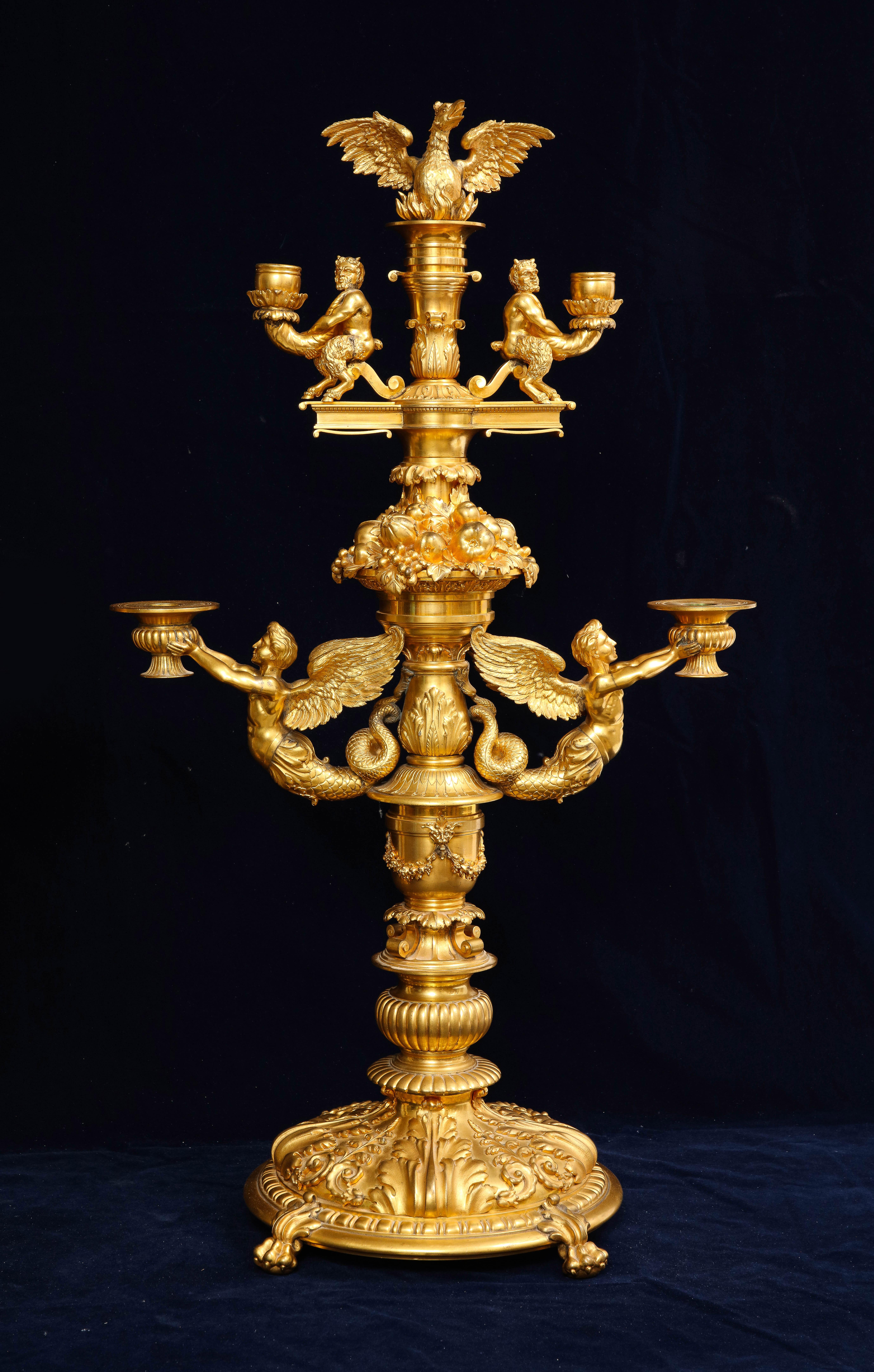 Merveilleuse paire de candélabres à quatre bras en bronze doré français du 19ème siècle, signés P. Canaux en vente 1