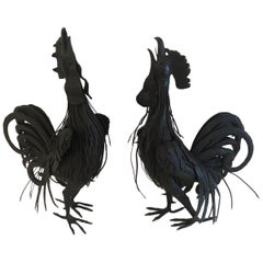 Maravillosa Pareja de Esculturas de Gallo de Hierro Forjadas a Mano