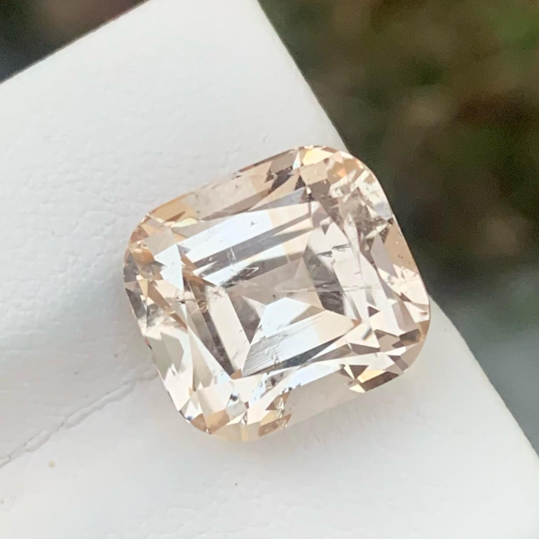 Marvelous Topas Edelstein 14,95 Karat Cushion Cut Loose Pakistani Topas Edelstein im Angebot 1