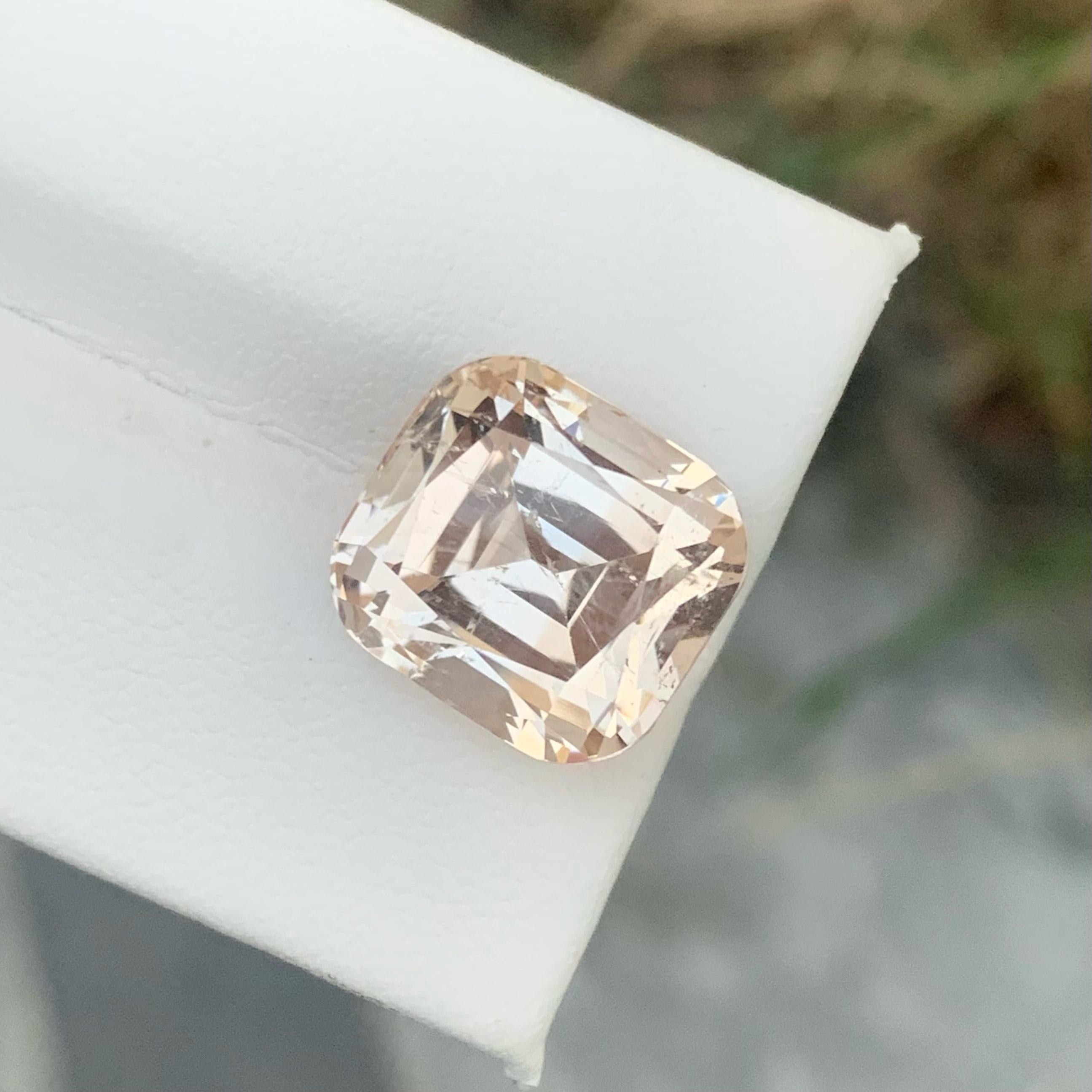 Marvelous Topas Edelstein 14,95 Karat Cushion Cut Loose Pakistani Topas Edelstein im Angebot 2