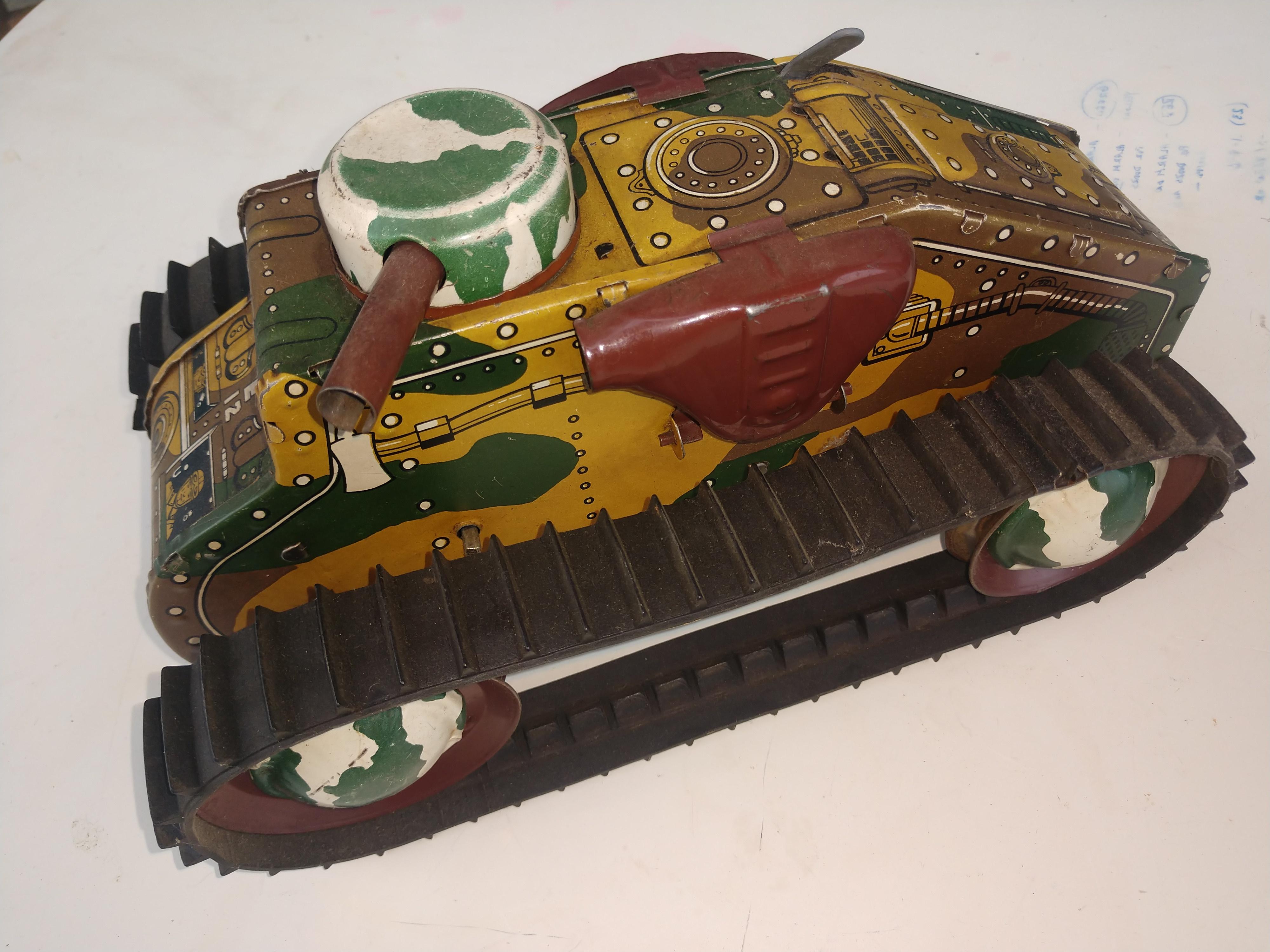 vintage tin toy tanks