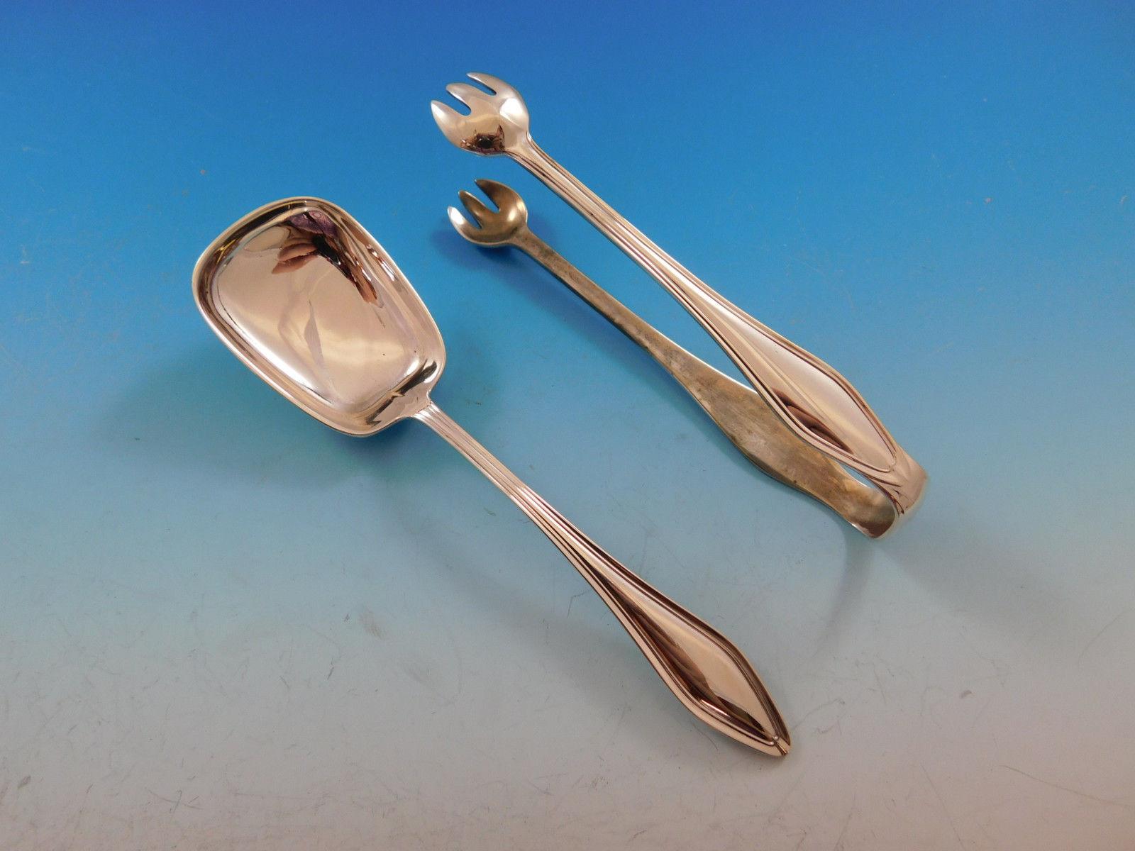 Ensemble de couverts en argent sterling pour 12 personnes 79 pièces, Mary Chilton par Towle en vente 3