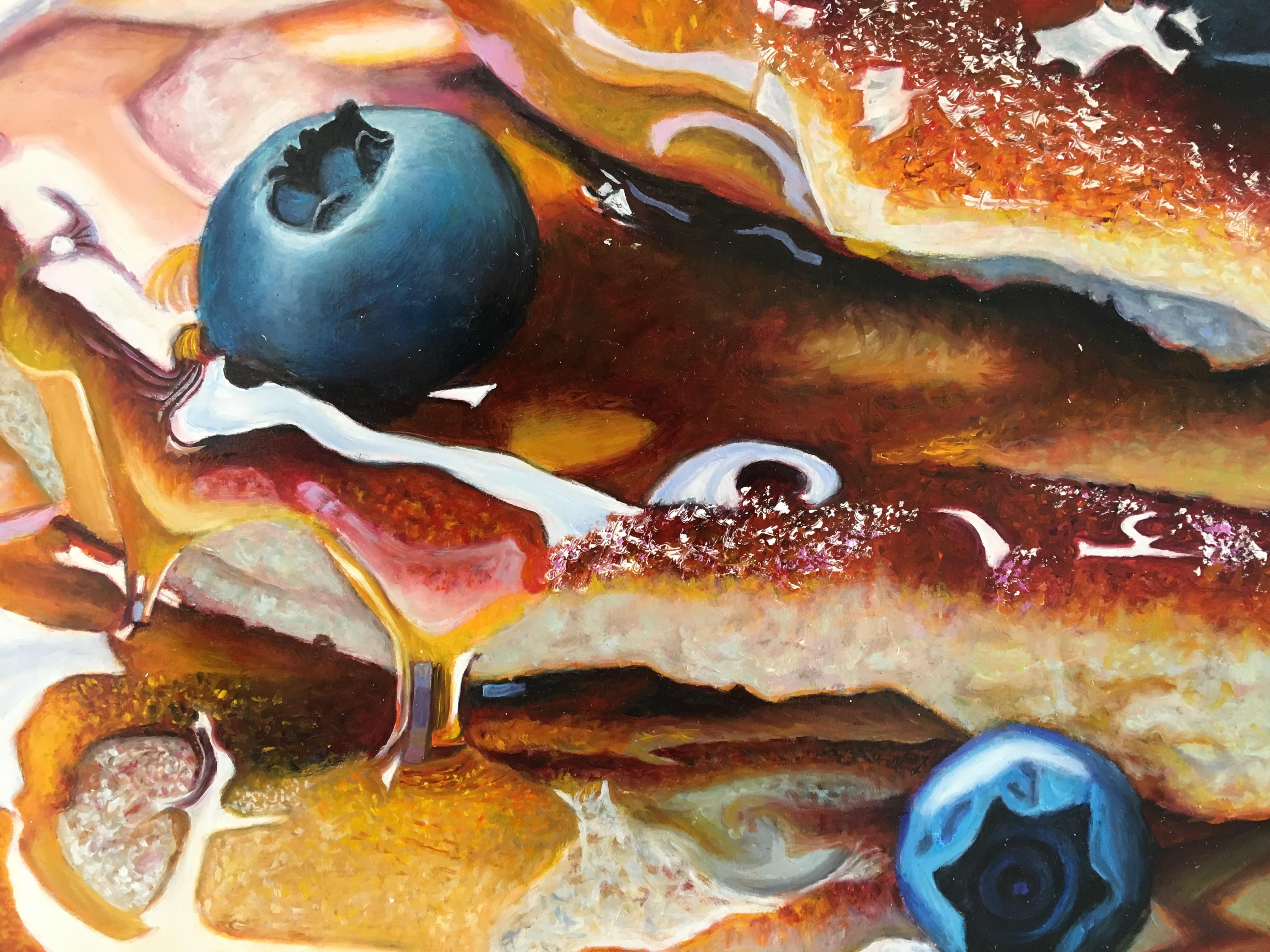 Pancakes mit Blaubeeren Foto-realistisches Gemälde von Pancakes:: Zucker:: Blaubeer (Beige), Figurative Painting, von Mary Ellen Johnson