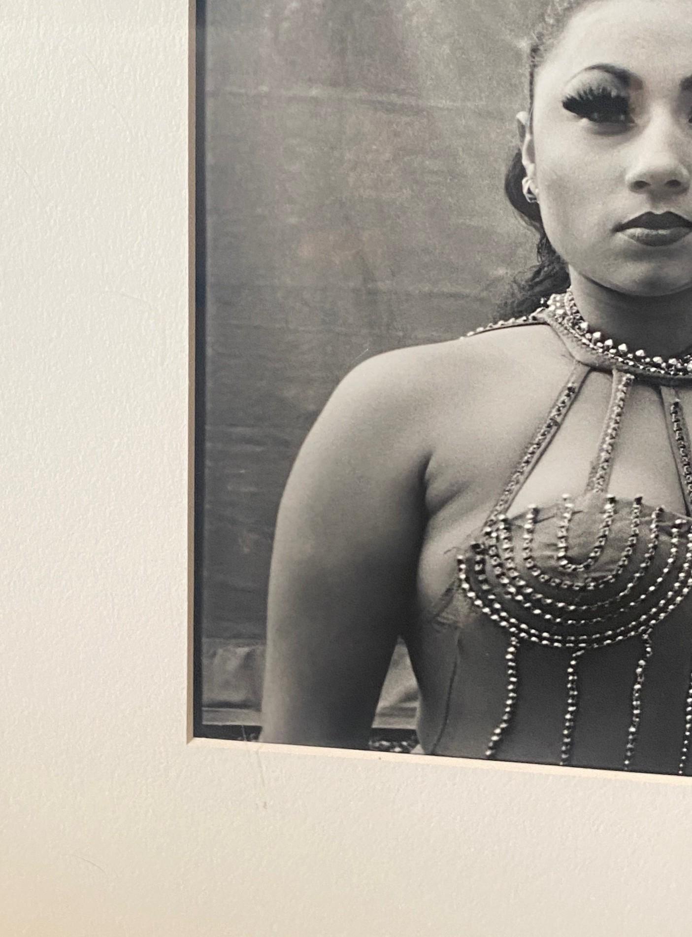 Mary Ellen Mark Signed Silver Gelatin Black & White Photograph Mexican Circus For Sale 3