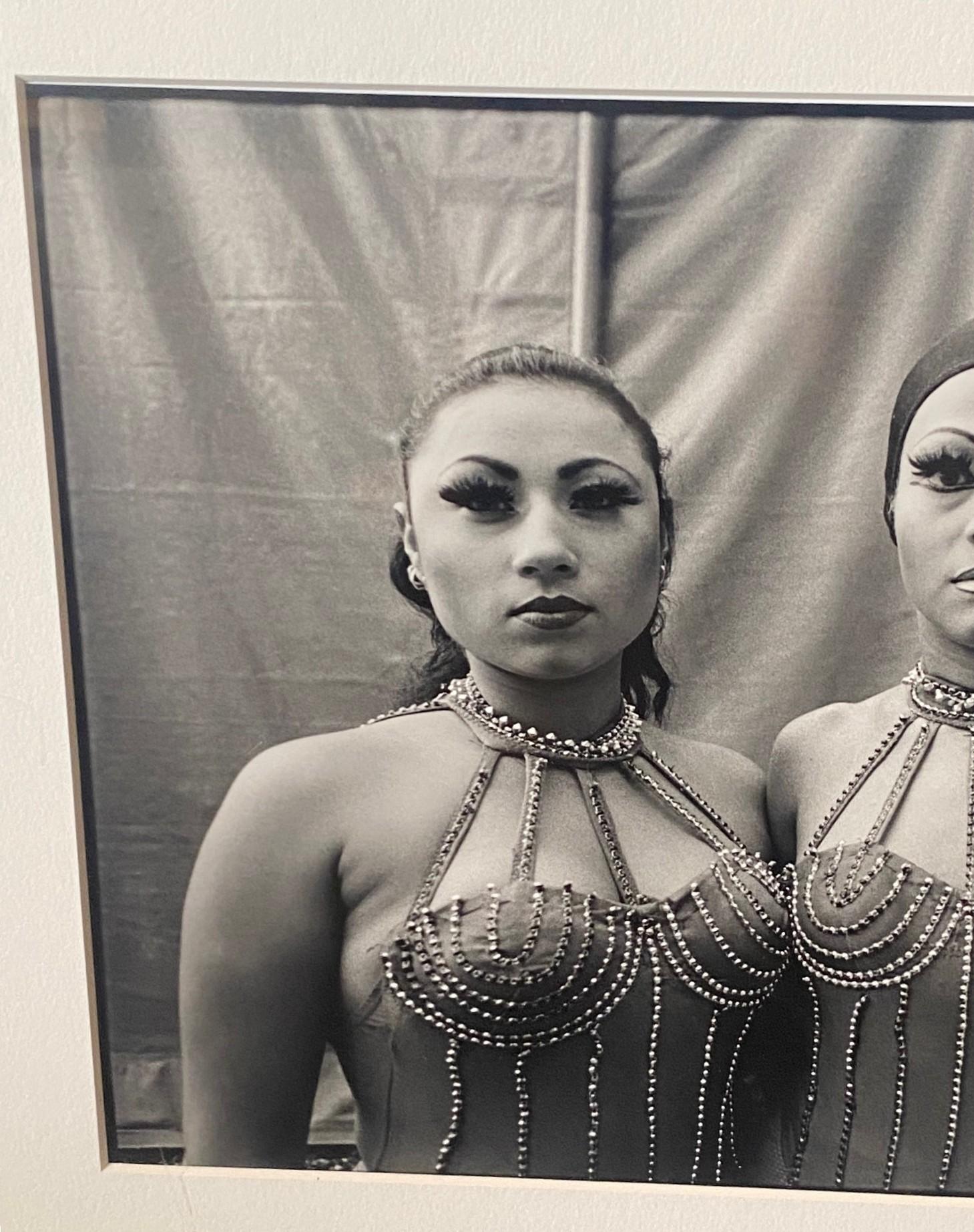 20th Century Mary Ellen Mark Signed Silver Gelatin Black & White Photograph Mexican Circus For Sale