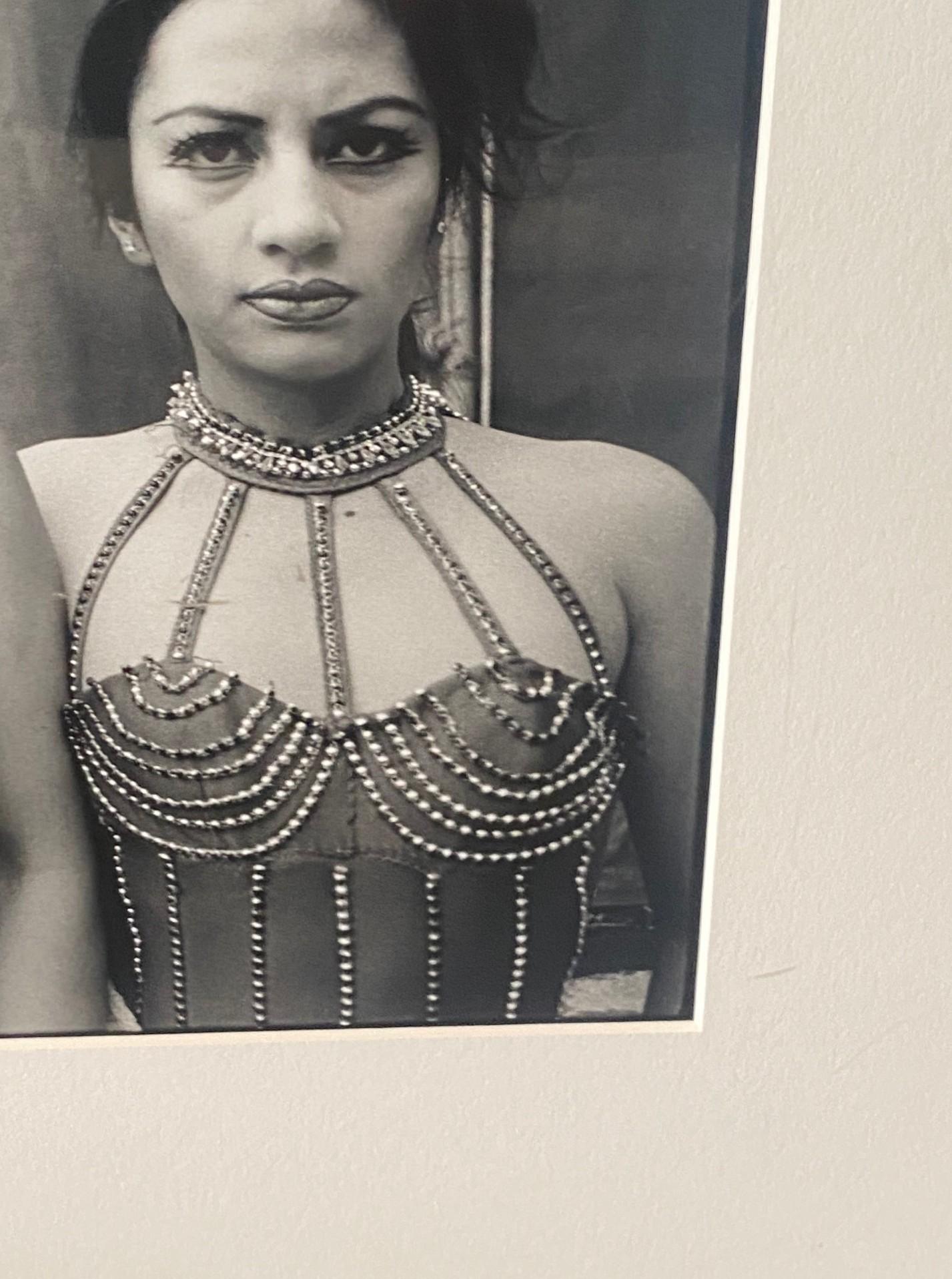 Mary Ellen Mark Signed Silver Gelatin Black & White Photograph Mexican Circus For Sale 2