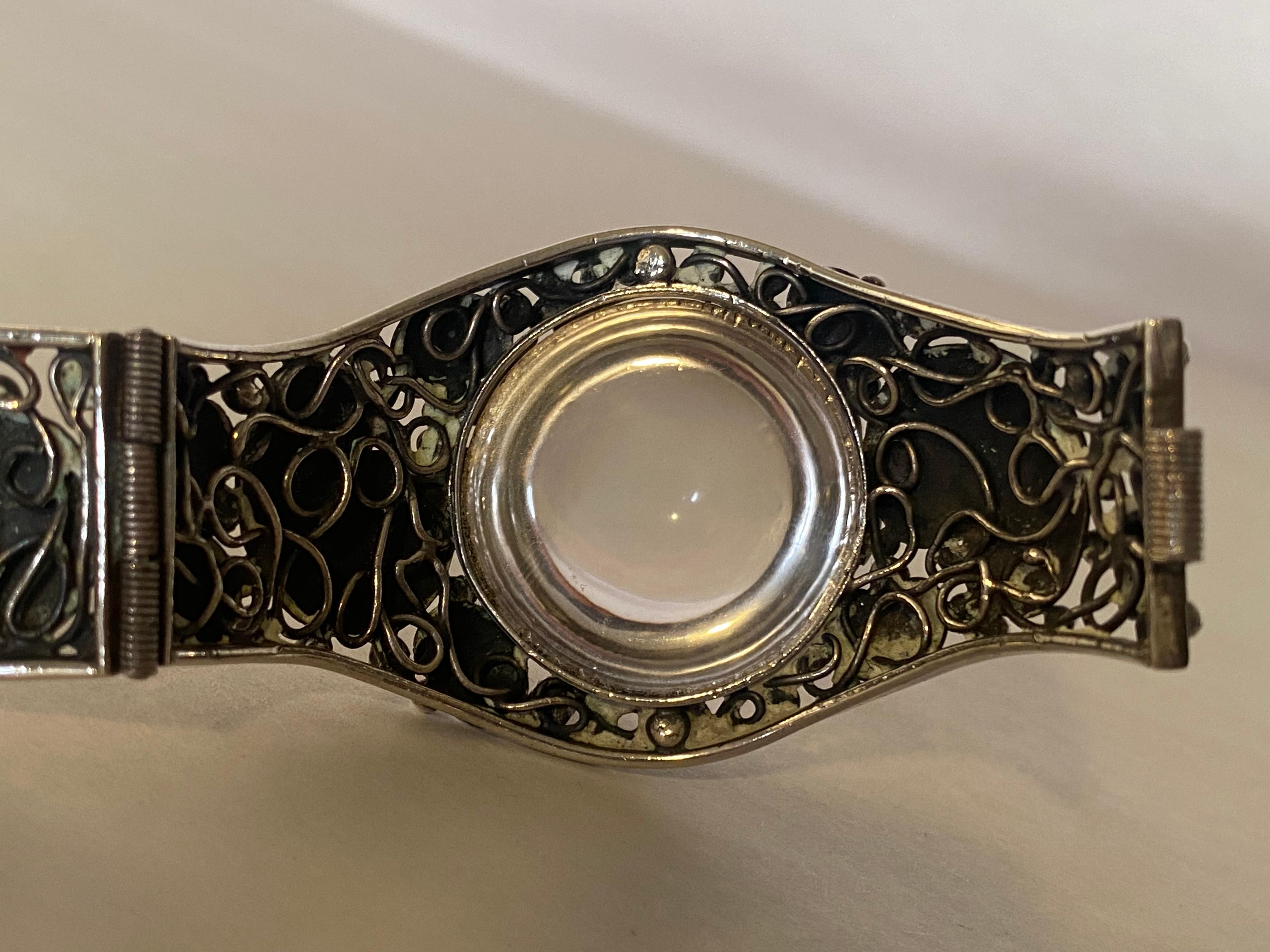 Mary Gage Bracciale grande in sterling e cristallo di rocca con pietra cabochon in stile Art Déco in vendita 11