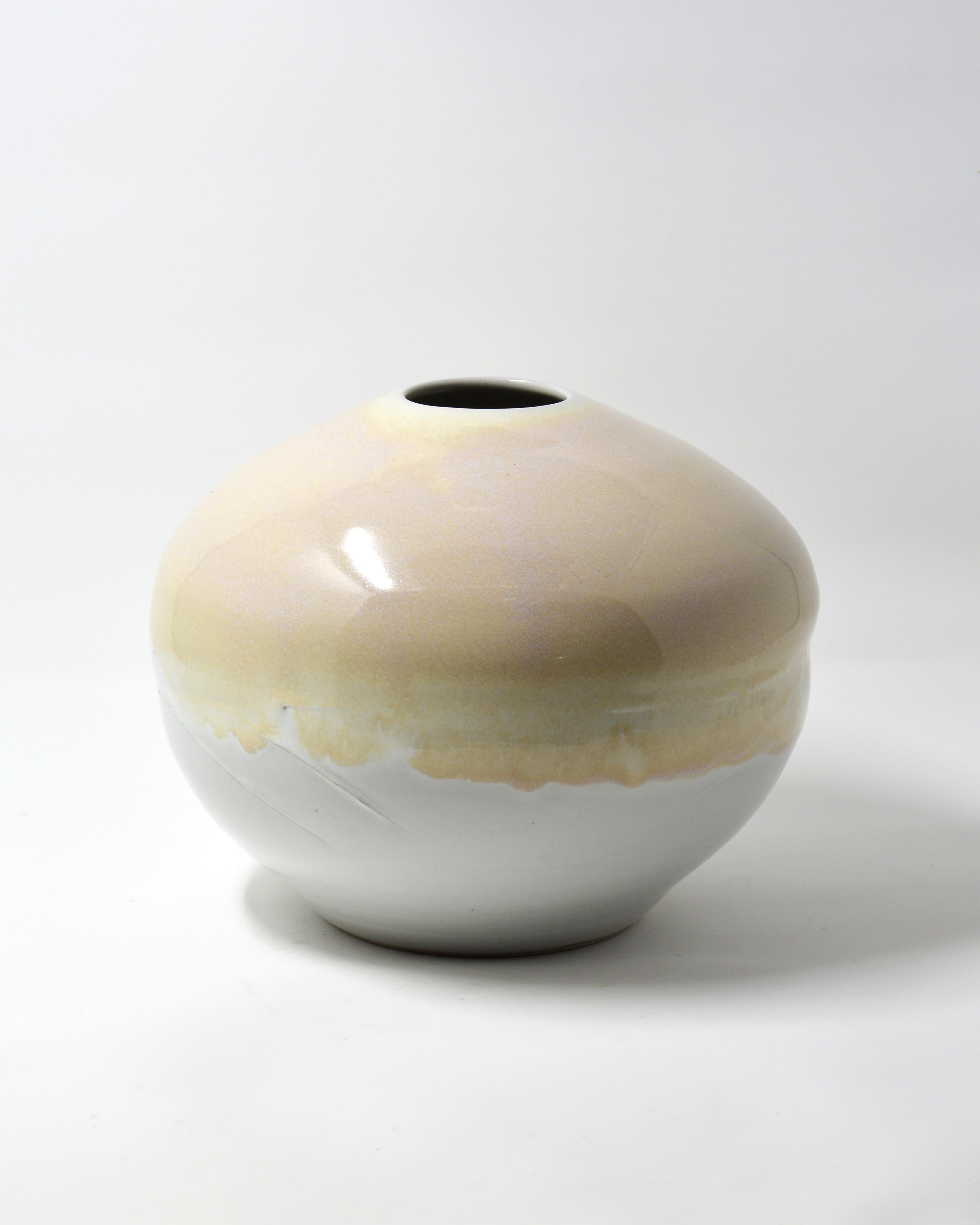 Cream String - Porcelain Vase Sculpture - Gray Still-Life Sculpture by Mary Jaffe