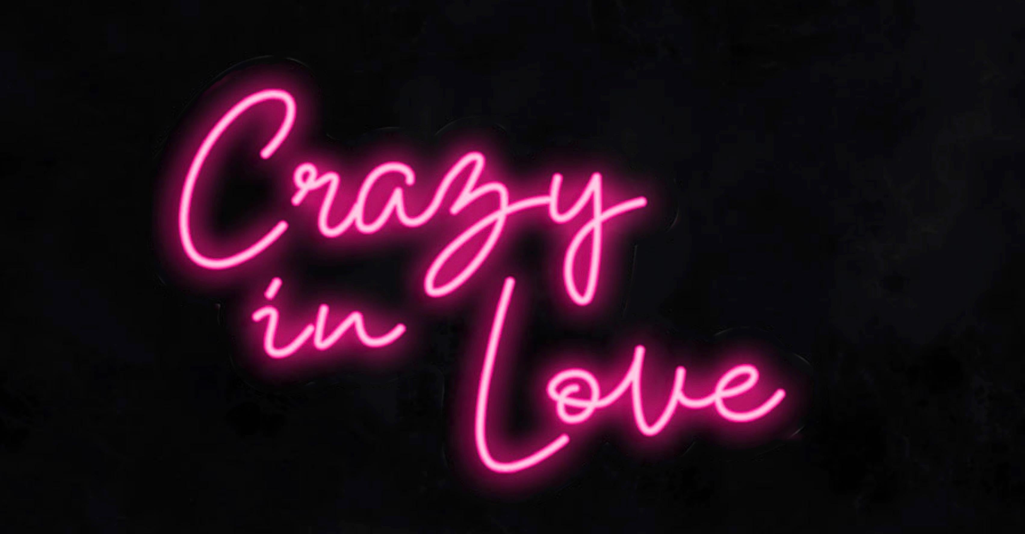 crazy in love – neonfarbene Kunstwerke