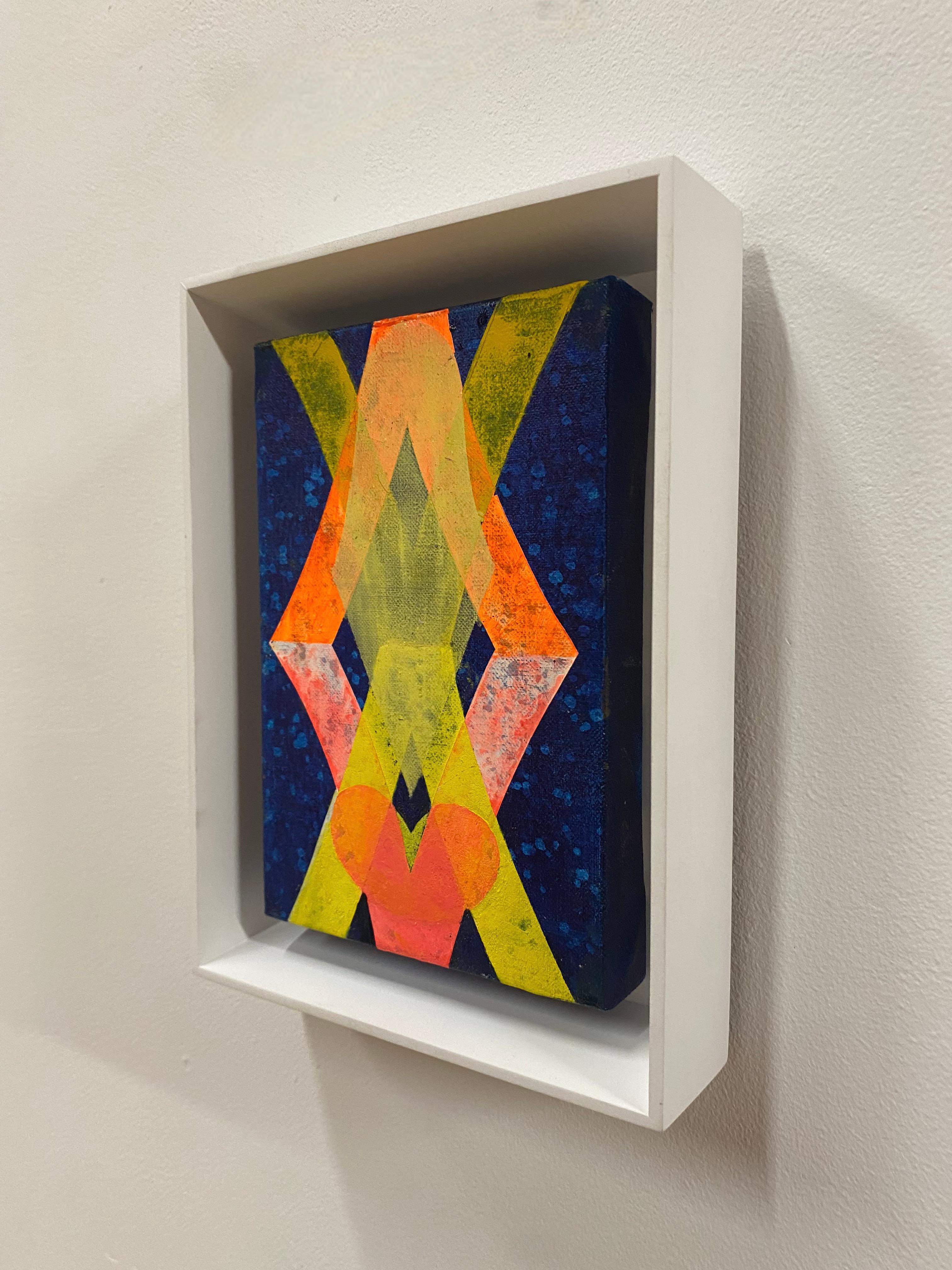 Bacio rosa - Pittura astratta geometrica contemporanea Giallo neon blu rosa, 2020 - Abstract Painting Marrone di Mary Judge