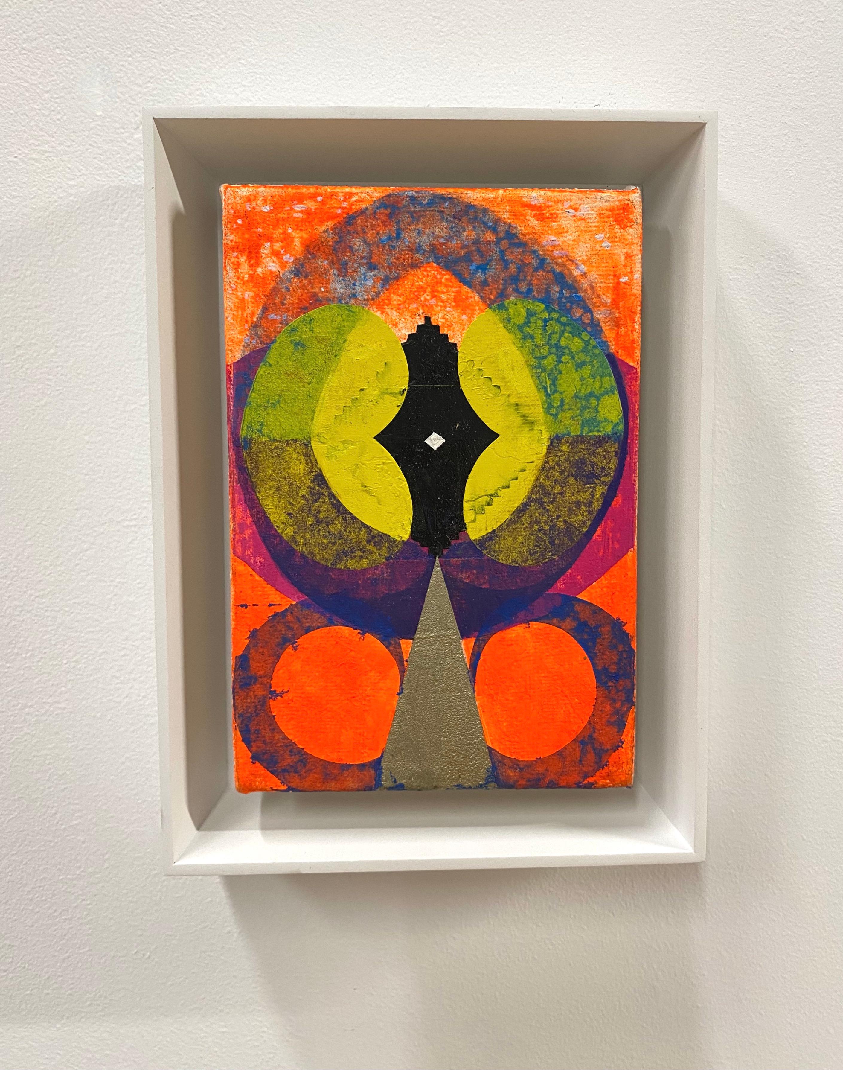 Gemelli gialli - Pittura astratta geometrica giallo neon rosso arancio blu, 2020 - Painting di Mary Judge