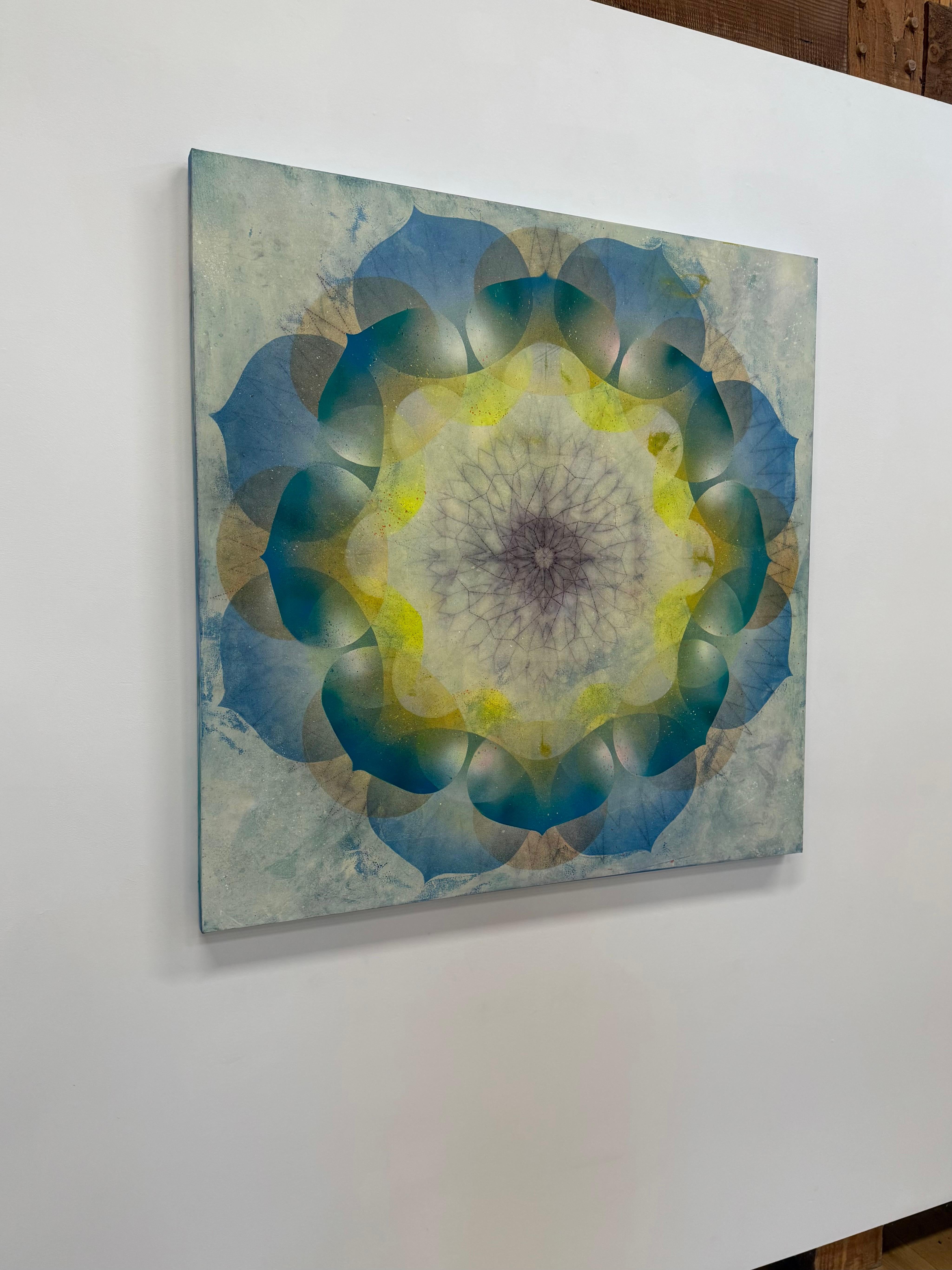 Kaleidoskop Pop Queen Anne - Blau Grün Gelb Geometrisches Blumenmandala, 2025 – Painting von Mary Judge
