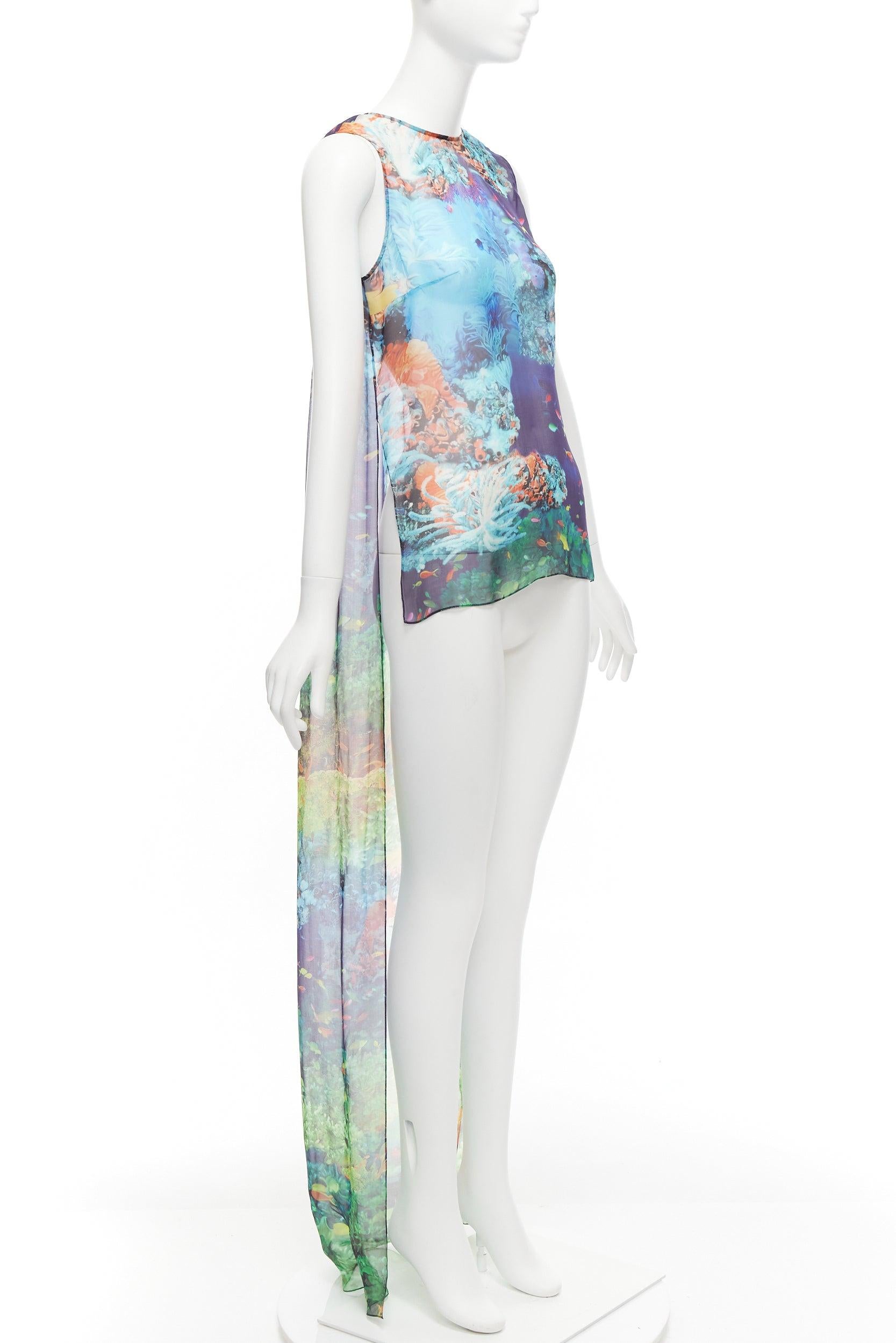 MARY KATRANTZOU 100% silk colourful aquatic print high low sheer top UK8 S
Reference: NKLL/A00018
Brand: Mary Katrantzou
Material: Silk
Color: Multicolour
Pattern: Animal Print
Closure: Keyhole Button
Extra Details: Back keyhole closure.
Made in: