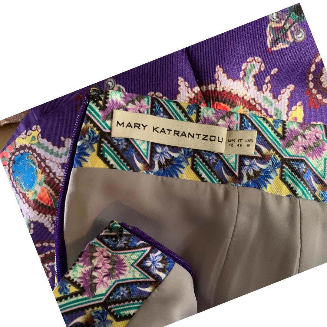 Purple Mary Katrantzou UK Computer Generated Modern Floral Collection Skirt Size 8 For Sale