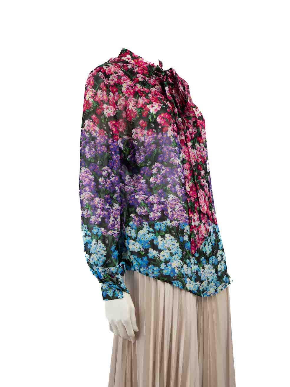 CONDITION is Very good. Hardly any visible wear to blouse is evident. Missing button to front of blouse can be seen on this used Mary Katrantzou designer resale item.
 
Details
Multicolour- pink, purple and blue
Silk
Long sleeves blouse
Sheer
Floral