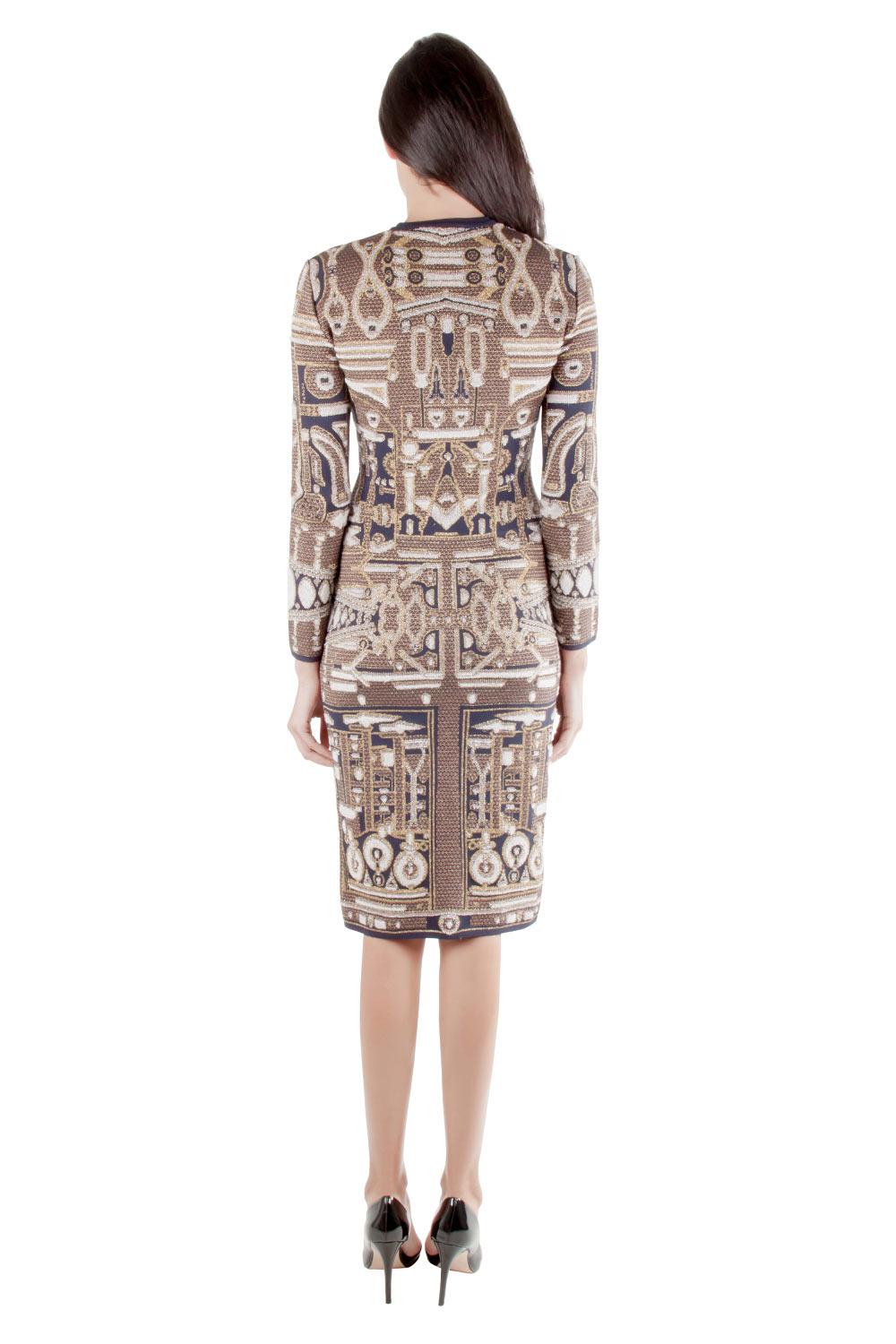 An interesting print combines with a sharp silhouette to give you this amazing Mary Katrantzou dress. It has long sleeves and a round neckline. The comfortable midi length makes it look great with pointed heels.

Includes: The Luxury Closet