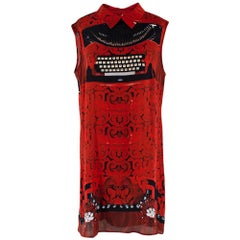 Mary Katrantzou Rotes Seidenkleid mit Schreibmaschinendruck - Größe M (geschätzt)